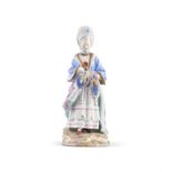 A MEISSEN PORCELAIN FIGURE OF A LADY WITH A RUFF, 19TH CENTURY 21.5cm high