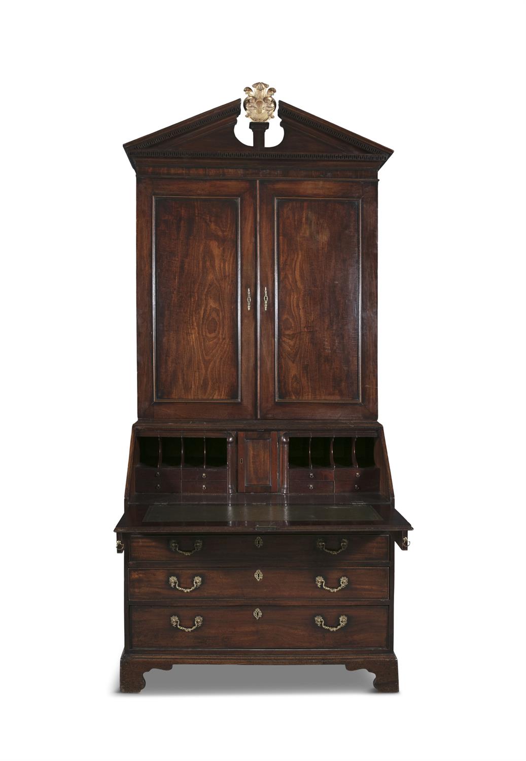 A FINE IRISH GEORGE III FIGURED MAHOGANY BLIND DOOR BUREAU BOOKCASE with an architectural - Image 3 of 25