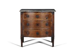 A FRENCH MAHOGANY AND TULIPWOOD SMALL SERPENTINE COMMODE, 18TH CENTURY, the moulded grey marble