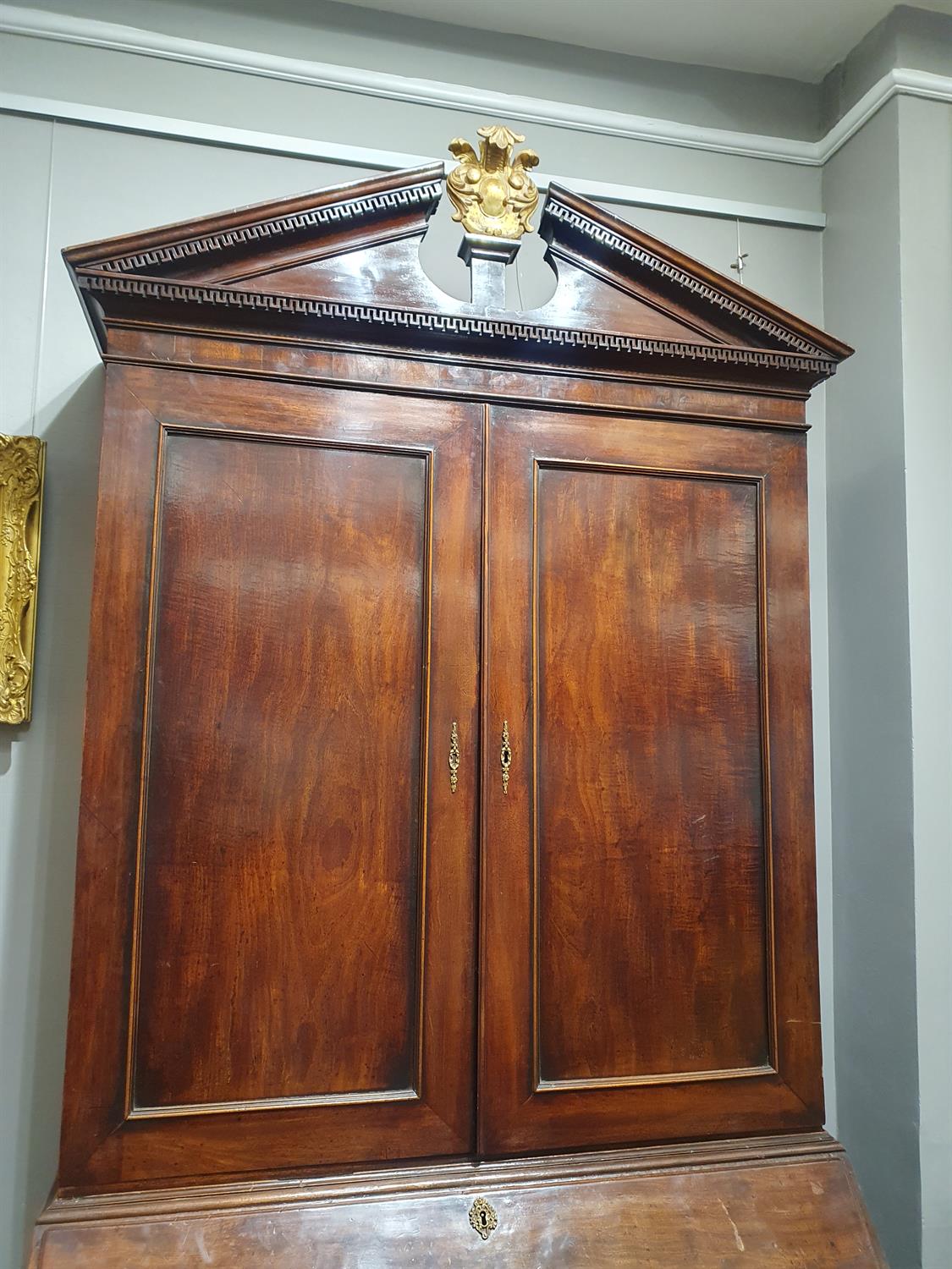 A FINE IRISH GEORGE III FIGURED MAHOGANY BLIND DOOR BUREAU BOOKCASE with an architectural - Image 7 of 25