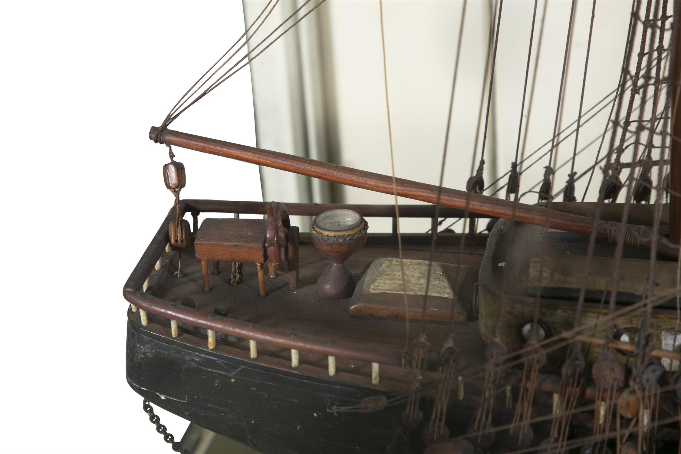 A LARGE FULL HULL THREE-MAST SHIP MODEL, LATE 19TH CENTURY contained within a glazed case, - Image 3 of 24