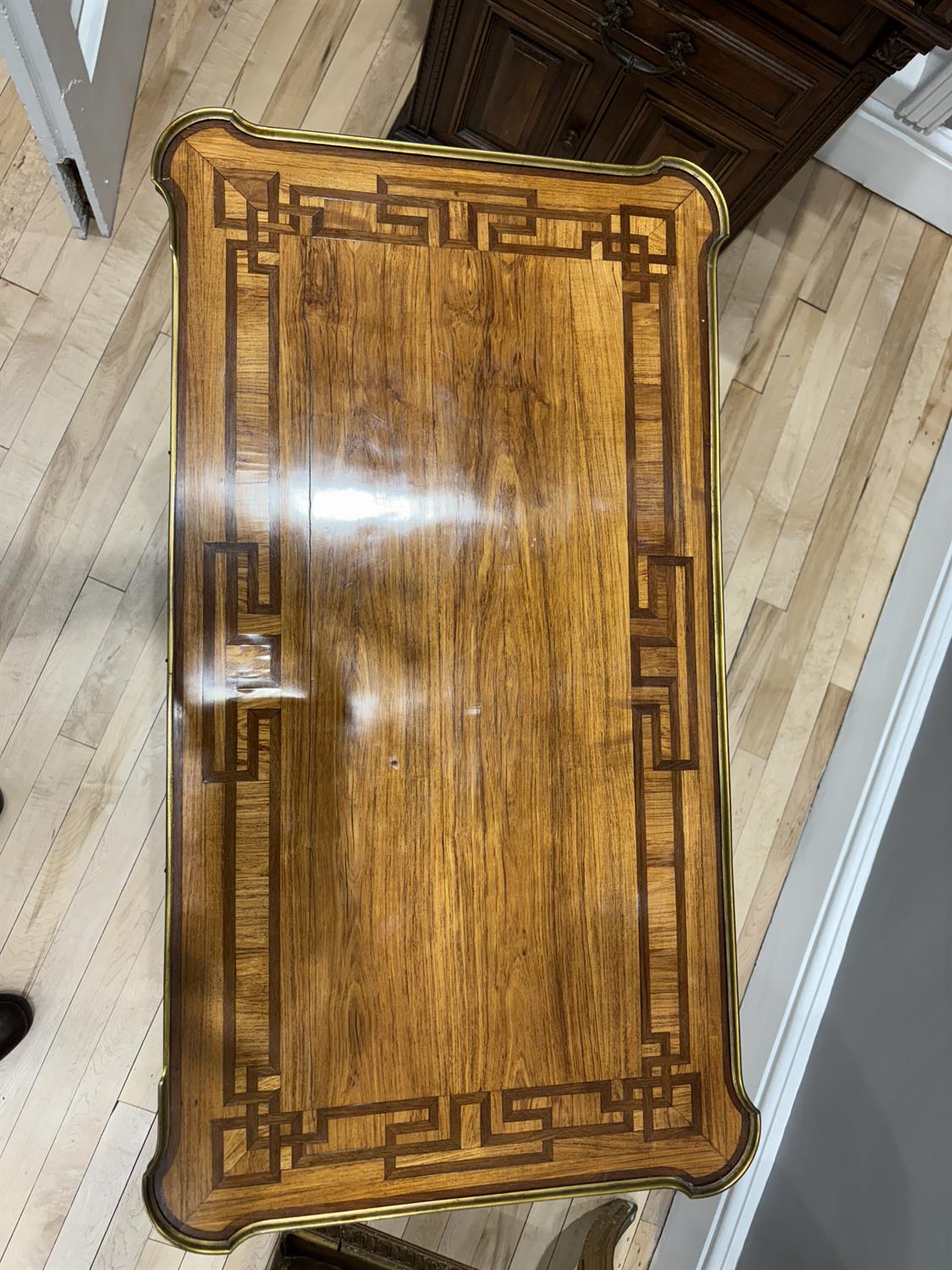 A LOUIS XV SATINWOOD, KINGWOOD, TULIPWOOD, PARQUETRY AND ORMOLU-MOUNTED TABLE À ÉCRIRE D'EPOQUE, - Image 12 of 12