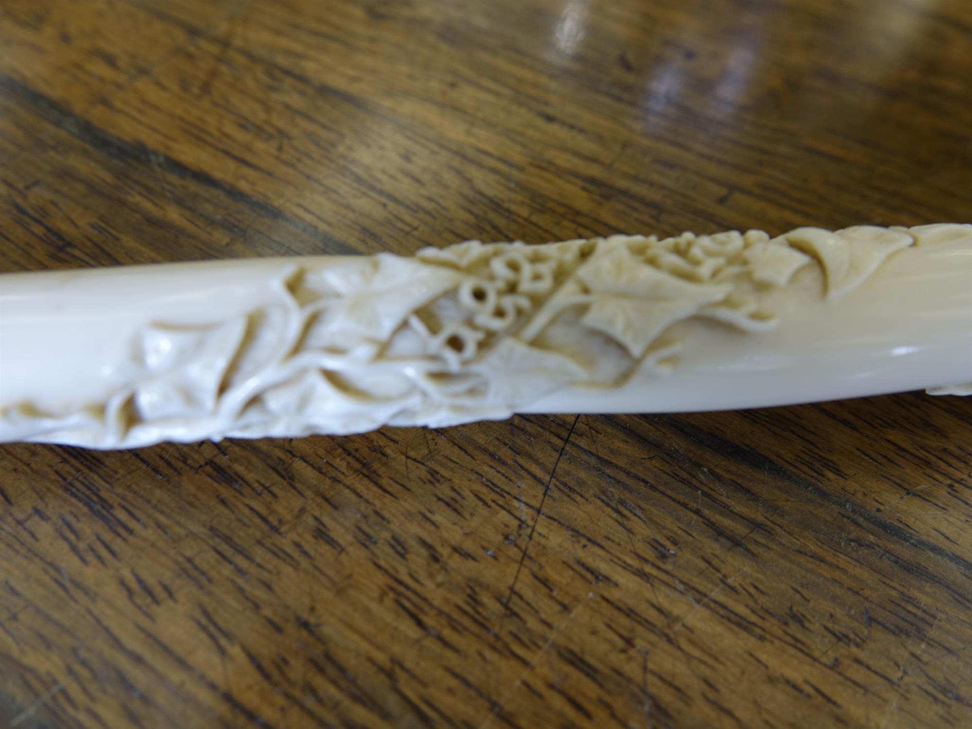*A VICTORIAN UMBRELLA WITH IVORY CARVED HANDLE, the handle carved with vine leaves and - Image 5 of 10