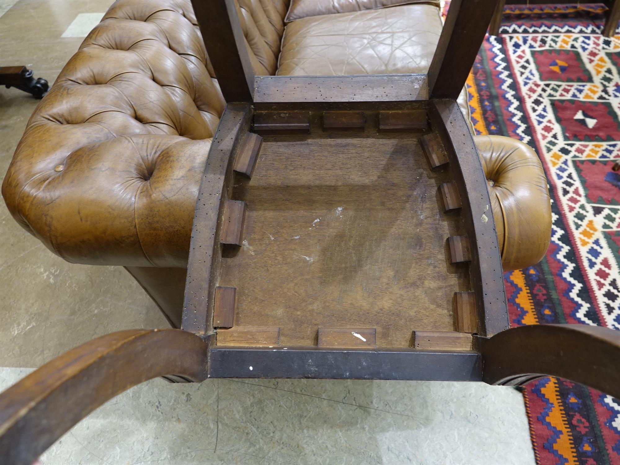 A PAIR OF REGENCY MAHOGANY HALL CHAIRS, each quatrefoil back with brass rope-twist handles - Image 15 of 15