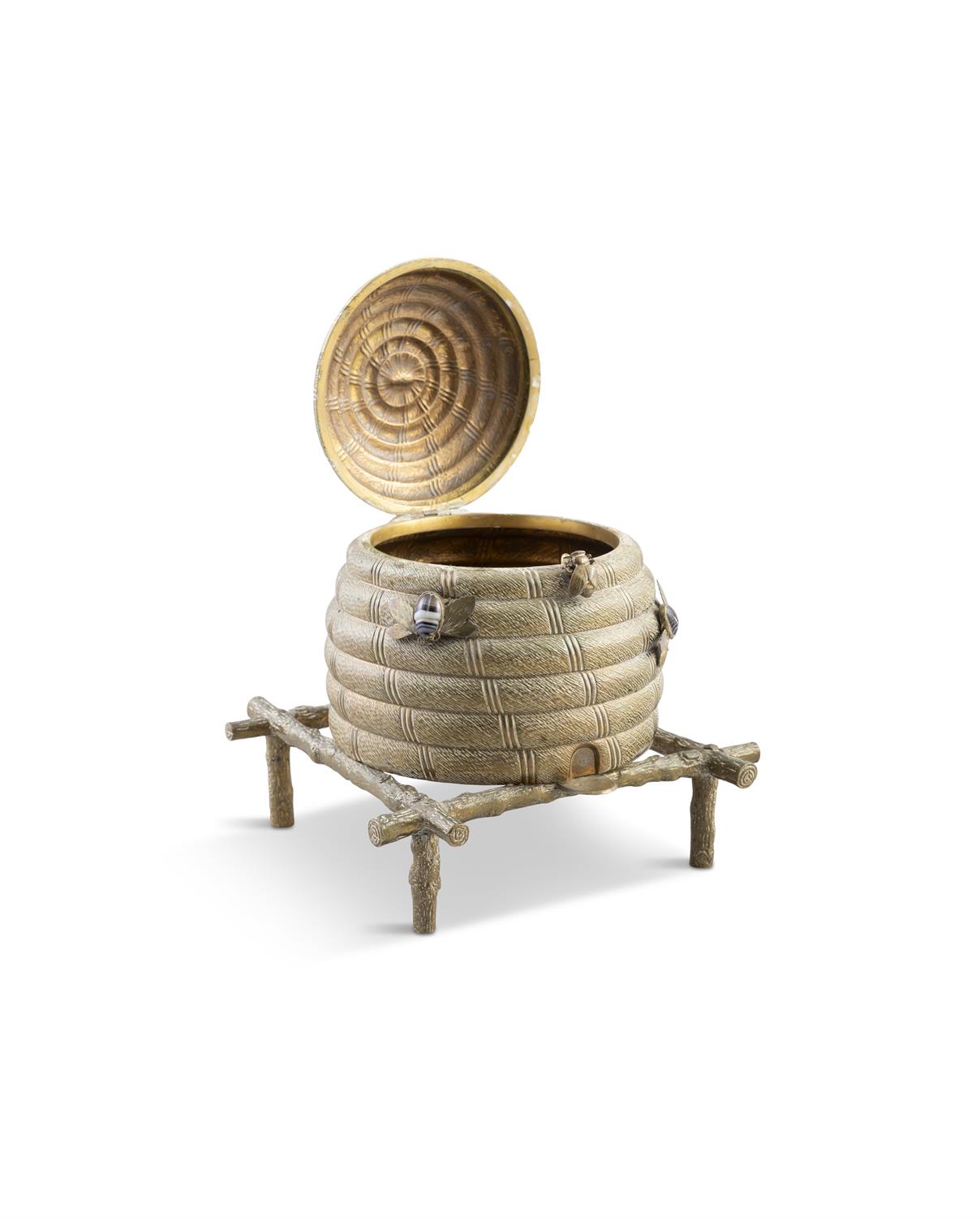A GILT METAL 'BEE SKEP' JEWELLERY SEWING BOX, 19TH CENTURY of naturalistic form, - Image 3 of 16