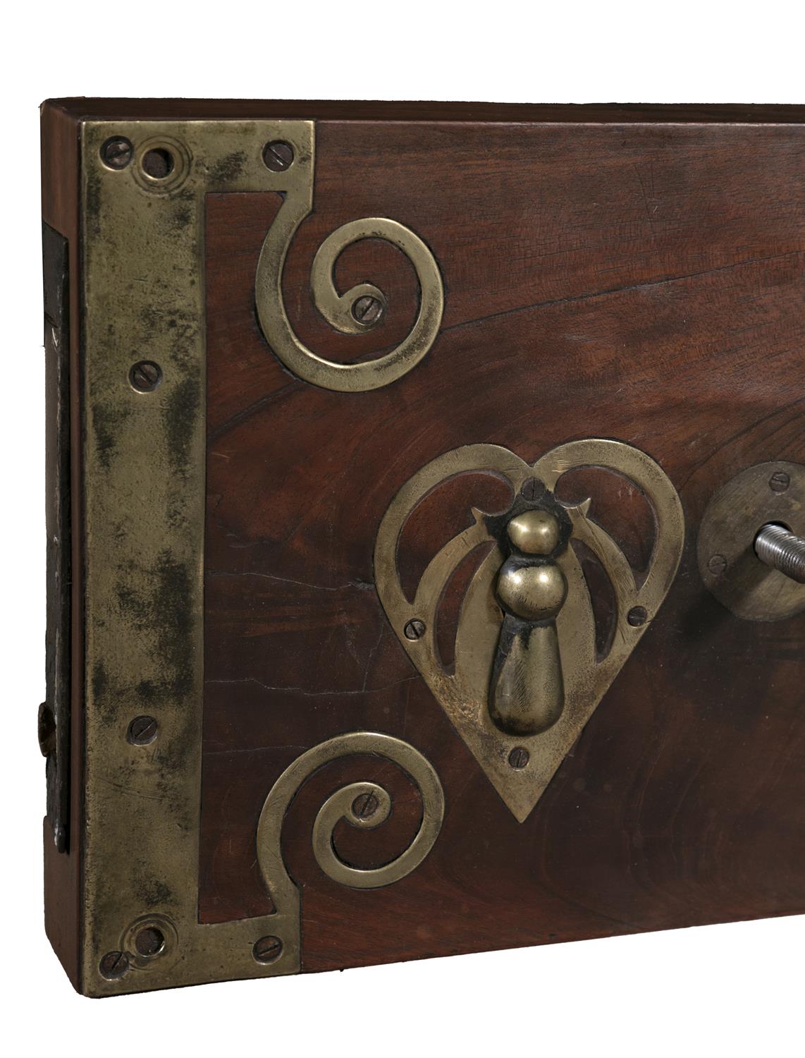 A GEORGE III MAHOGANY AND BRASS MOUNTED DOOR LOCK AND KEY the block with pierced heart-shape - Image 3 of 3