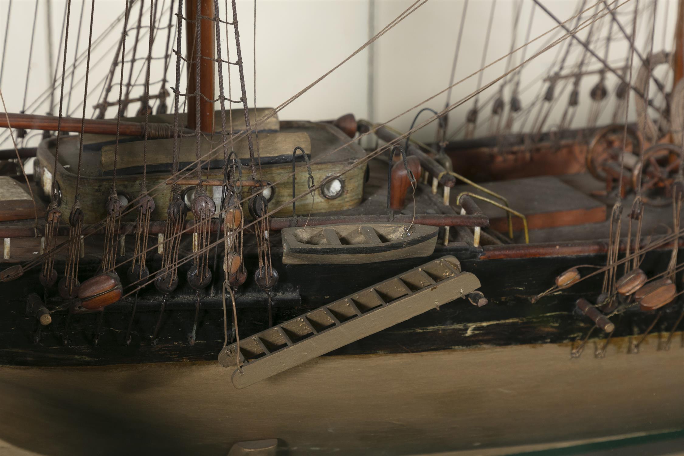 A LARGE FULL HULL THREE-MAST SHIP MODEL, LATE 19TH CENTURY contained within a glazed case, - Image 5 of 24