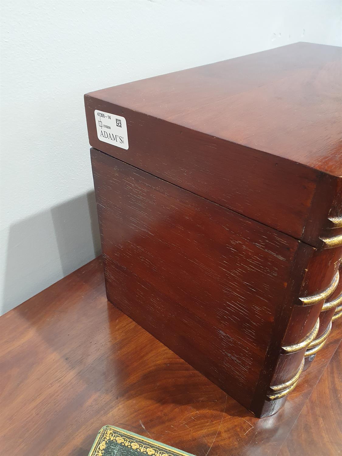 AN UNUSUAL PAIR OF NOVELTY LIBRARY STORAGE BOXES, EARLY 19TH CENTURY in mahogany and parcel gilt, - Image 6 of 15