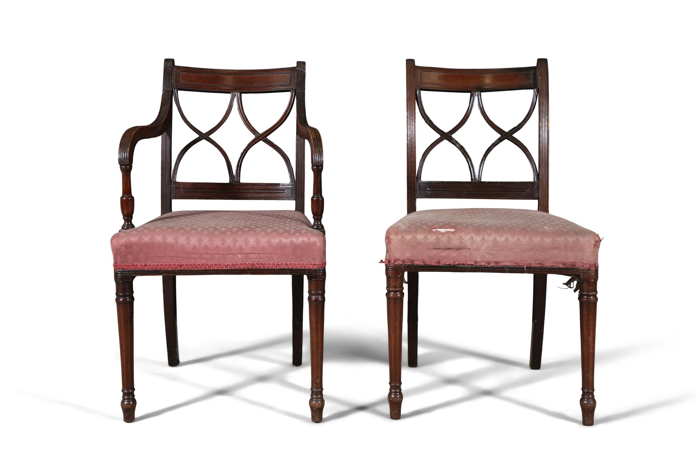 A SET OF EIGHT FEDERAL MAHOGANY DINING CHAIRS, PHILADELPHIA, EARLY 19TH CENTURY comprising two - Image 4 of 7