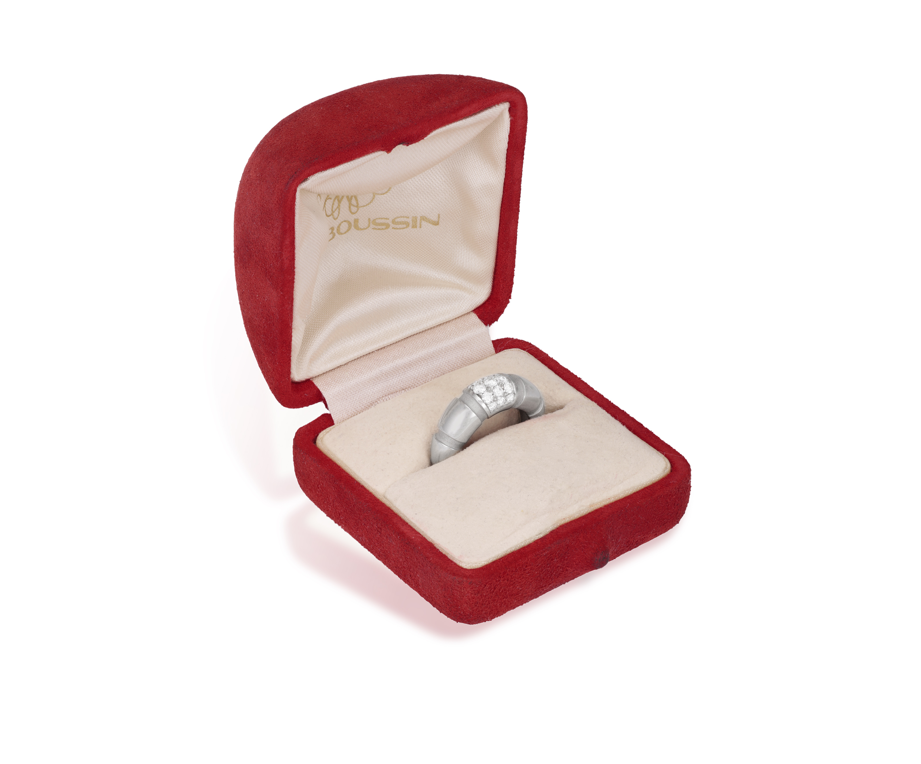 A DIAMOND RING, BY MAUBOUSSIN Highlighted to the front with a brilliant-cut diamond motif, further - Image 3 of 5