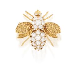A DIAMOND PENDANT BROOCH Designed as a stylised bee, the abdomen and eyes set with brilliant-cut