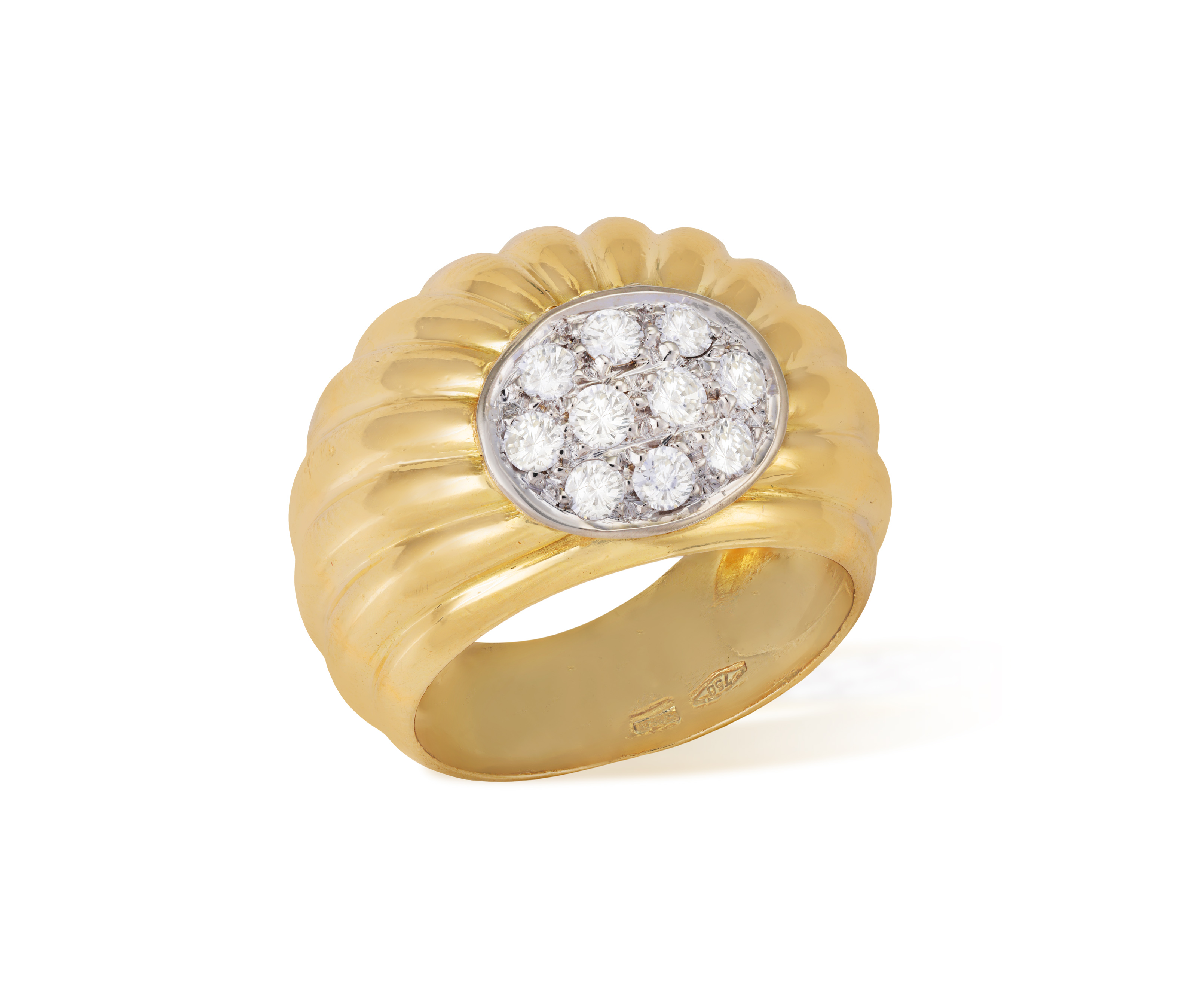 A DIAMOND DRESS RING Of bombé fluted design, centrally set with brilliant-cut diamonds, mounted in