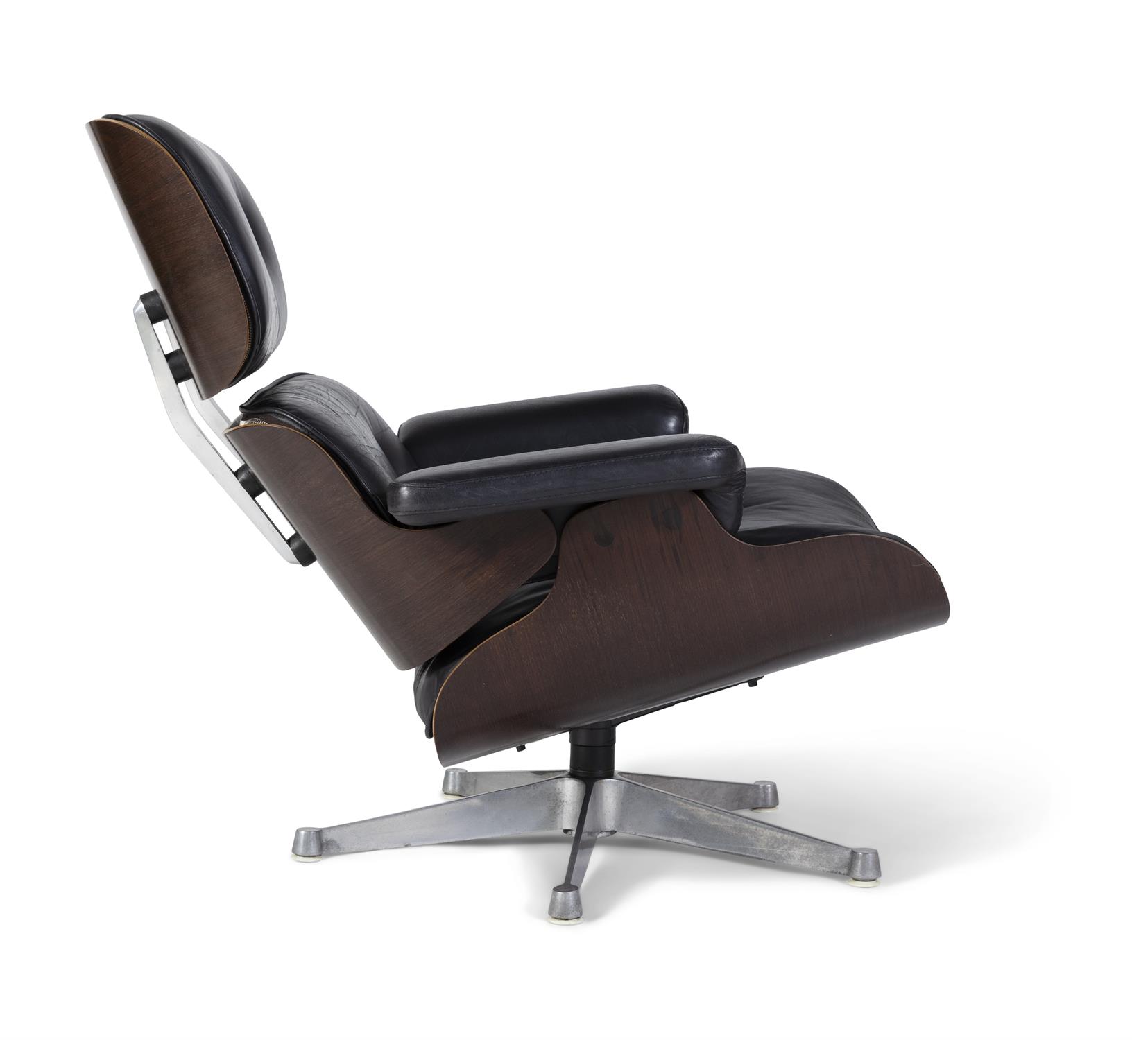 EAMES Lounge chair and ottoman, 670 & 671 in rosewood and leather by Eames for ICF. Italy, c.1960. - Image 5 of 9