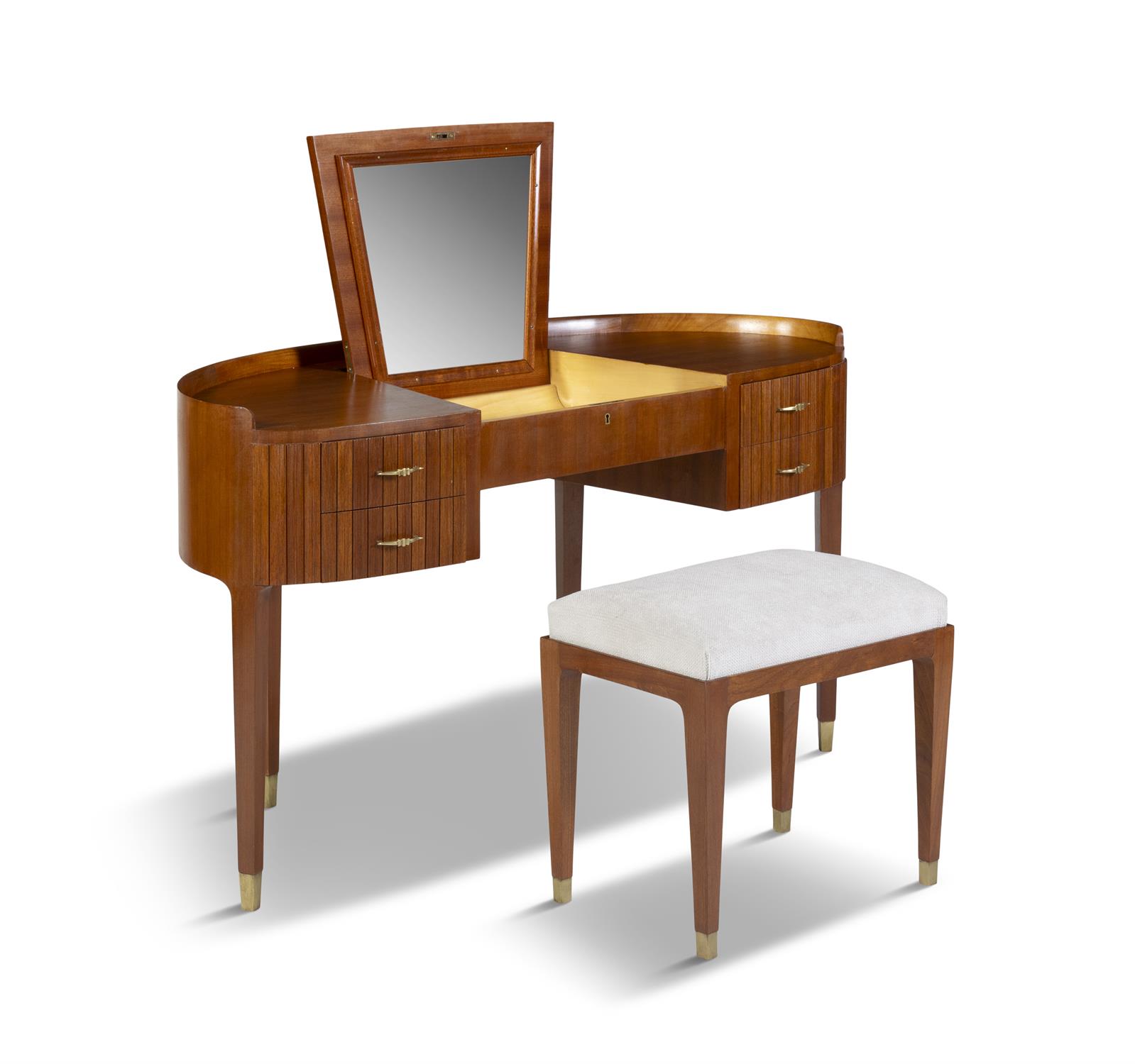 PAOLO BUFFA (1903 - 1970) A mahogany dressing table by Paolo Buffa for Ducrot with maple interior