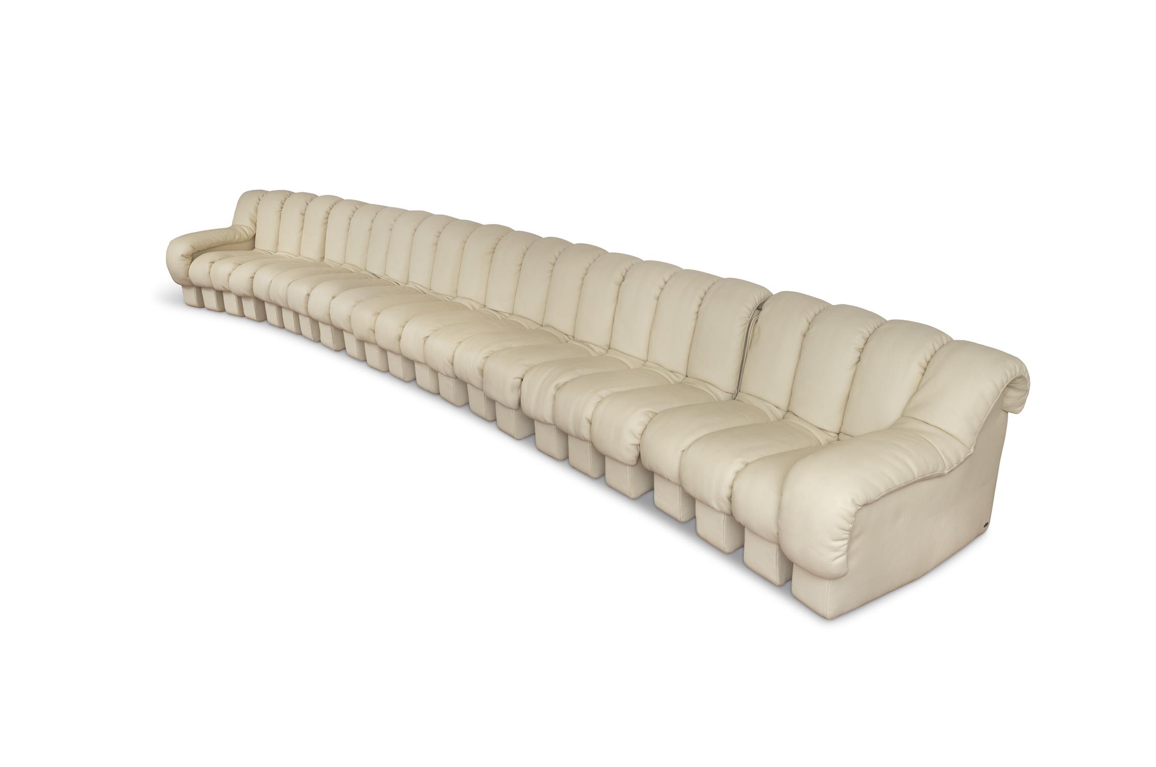 DE SEDE DS-600 modular sofa designed by Eleanora Peduzzi-Riva, Ueli Berger, Klaus Vogt and Heinz - Image 15 of 18