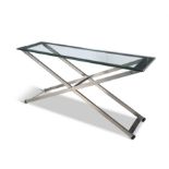 CONSOLE TABLE A chrome X framed console table with a clear glass top. 150 x 43 x 74cm(h)
