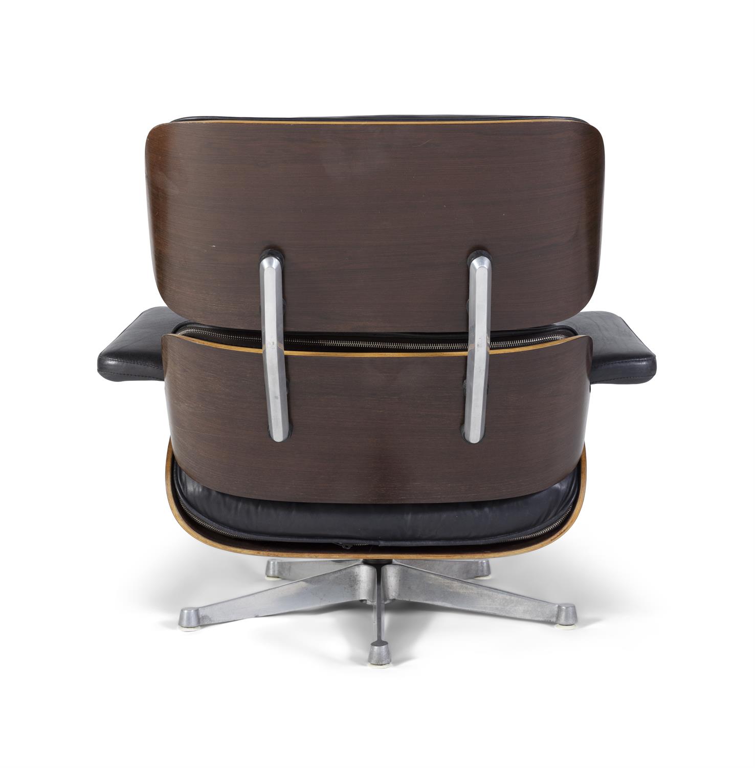 EAMES Lounge chair and ottoman, 670 & 671 in rosewood and leather by Eames for ICF. Italy, c.1960. - Image 7 of 9