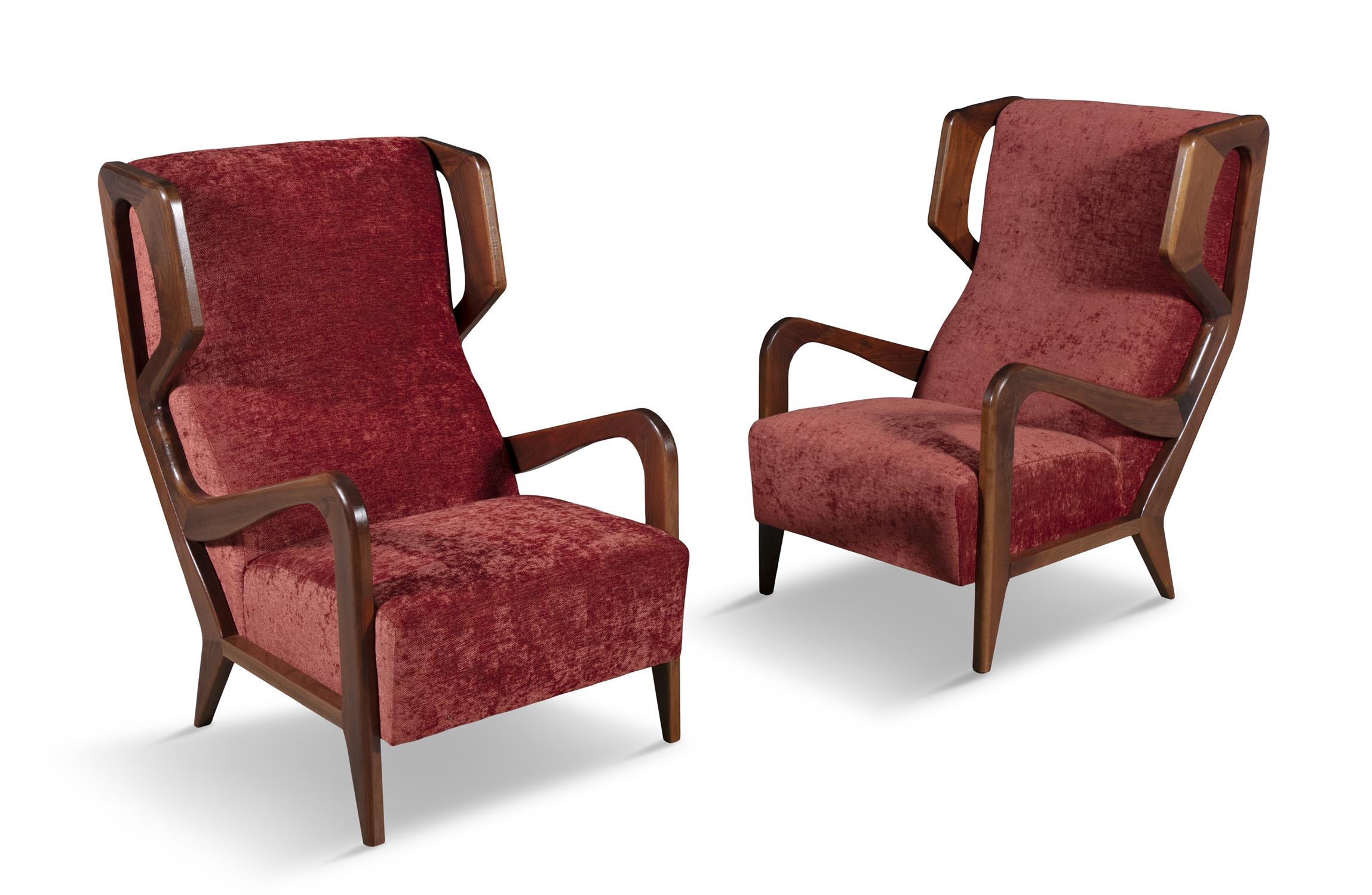 ARMCHAIRS A pair of armchairs in the manner of Gio Ponti. Italy, c.1950. 65 x 88 x 102cm(h); seat