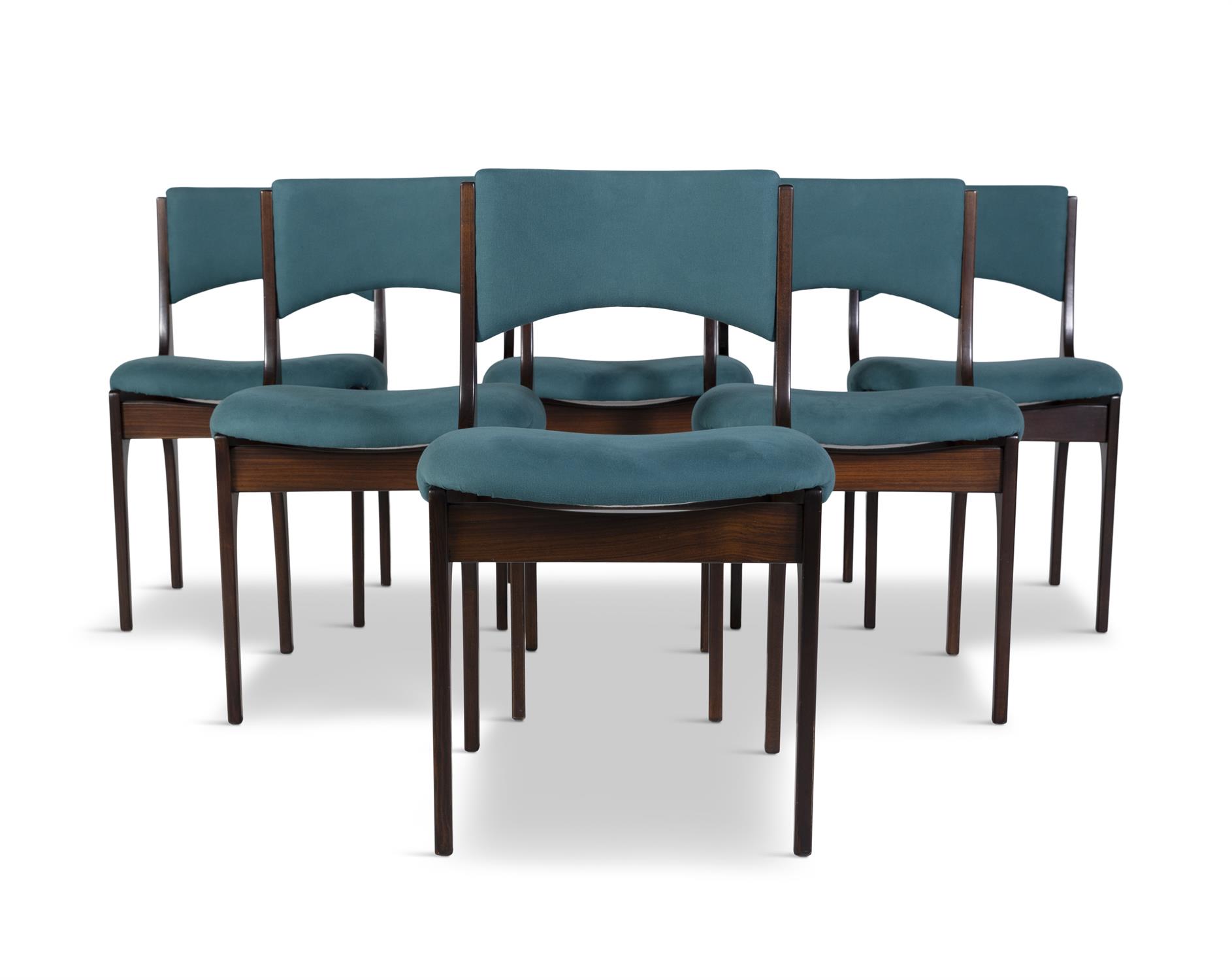 GIUSEPPE GIBELLI A set of six rosewood dining chairs by Giuseppe Gibelli for Sormani. Italy, c. - Image 2 of 7