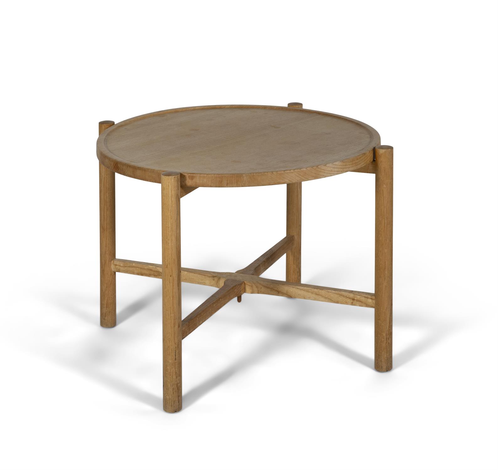 HANS WEGNER (1914-2007) An oak circular coffee table by Hans Wagner. 70 x 70 x 48cm(h)