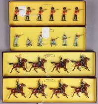 Four sets of Britain’s special collector’s edition toy soldiers “Coldstream Guards”, “King’s Royal