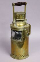 An early 20th century brass nautical oil lamp by Bulpitt & Sons of Birmingham, dated 1905, 41.5cm