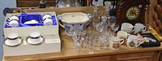 Various items of decorative china & glassware.