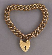 A 9ct gold bracelet of hollow curb links, with padlock clasp (18g).