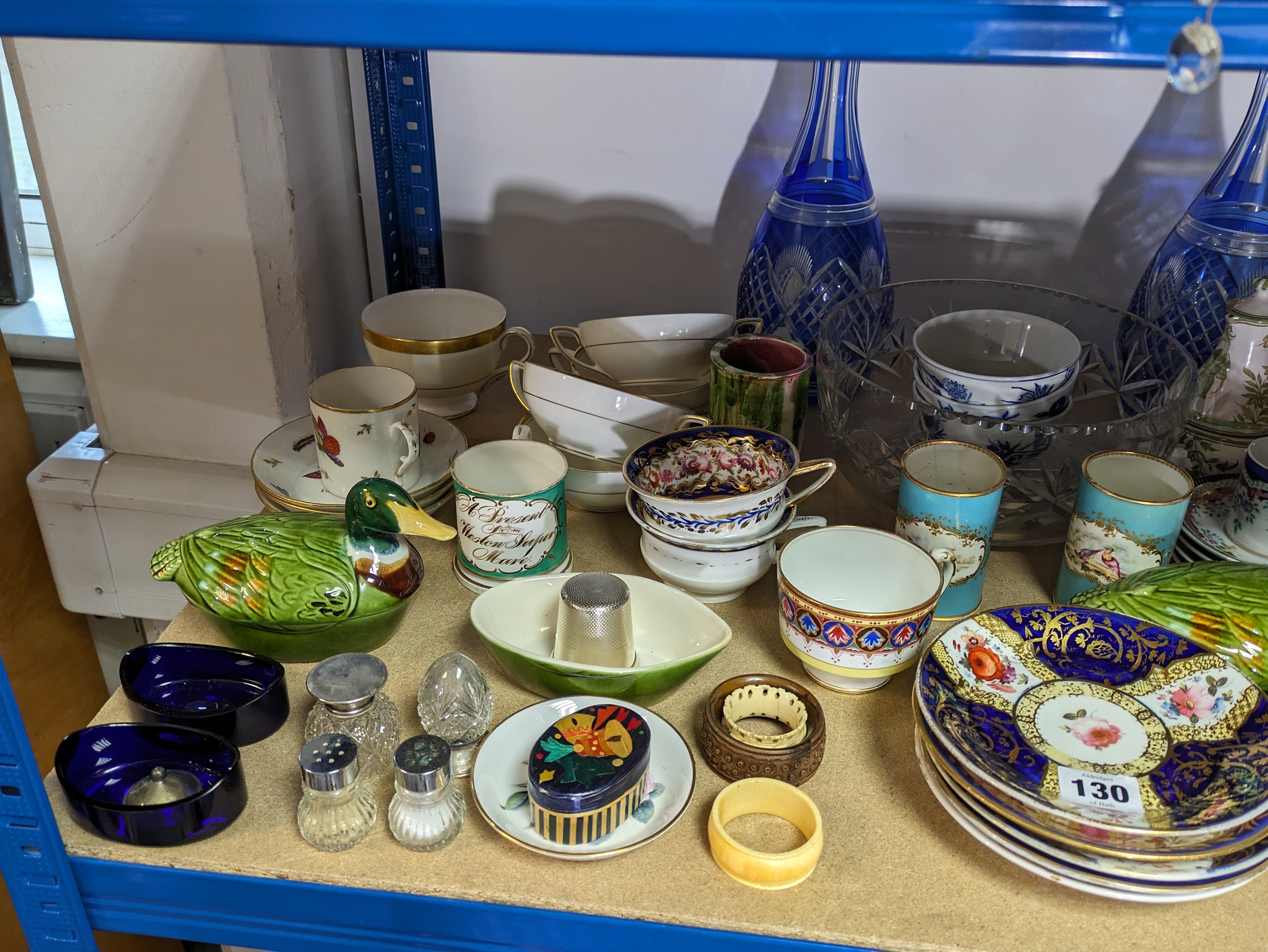 Various items of decorative china, pottery, & glassware, part w.a.f. - Image 5 of 10