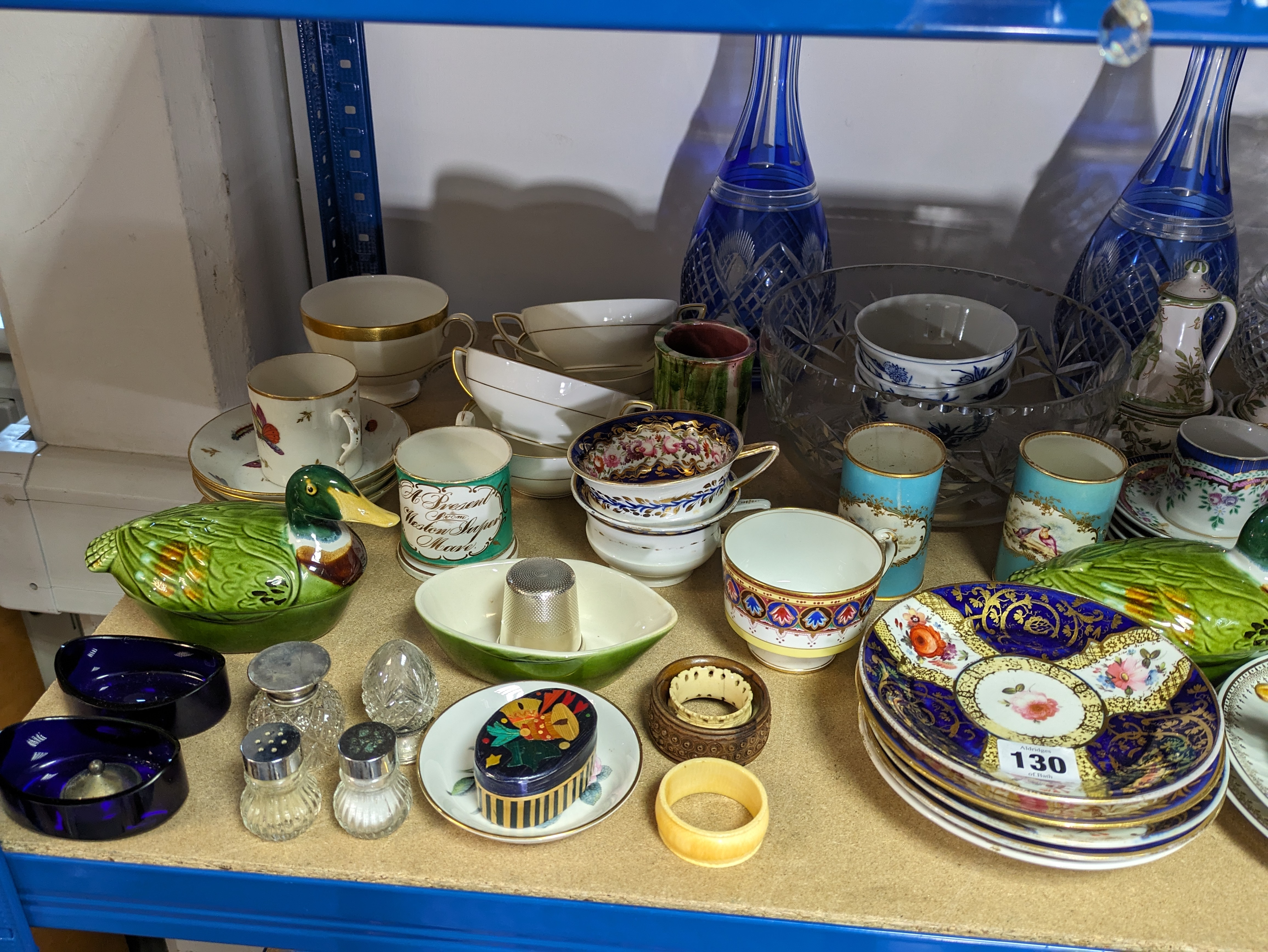 Various items of decorative china, pottery, & glassware, part w.a.f. - Image 4 of 10