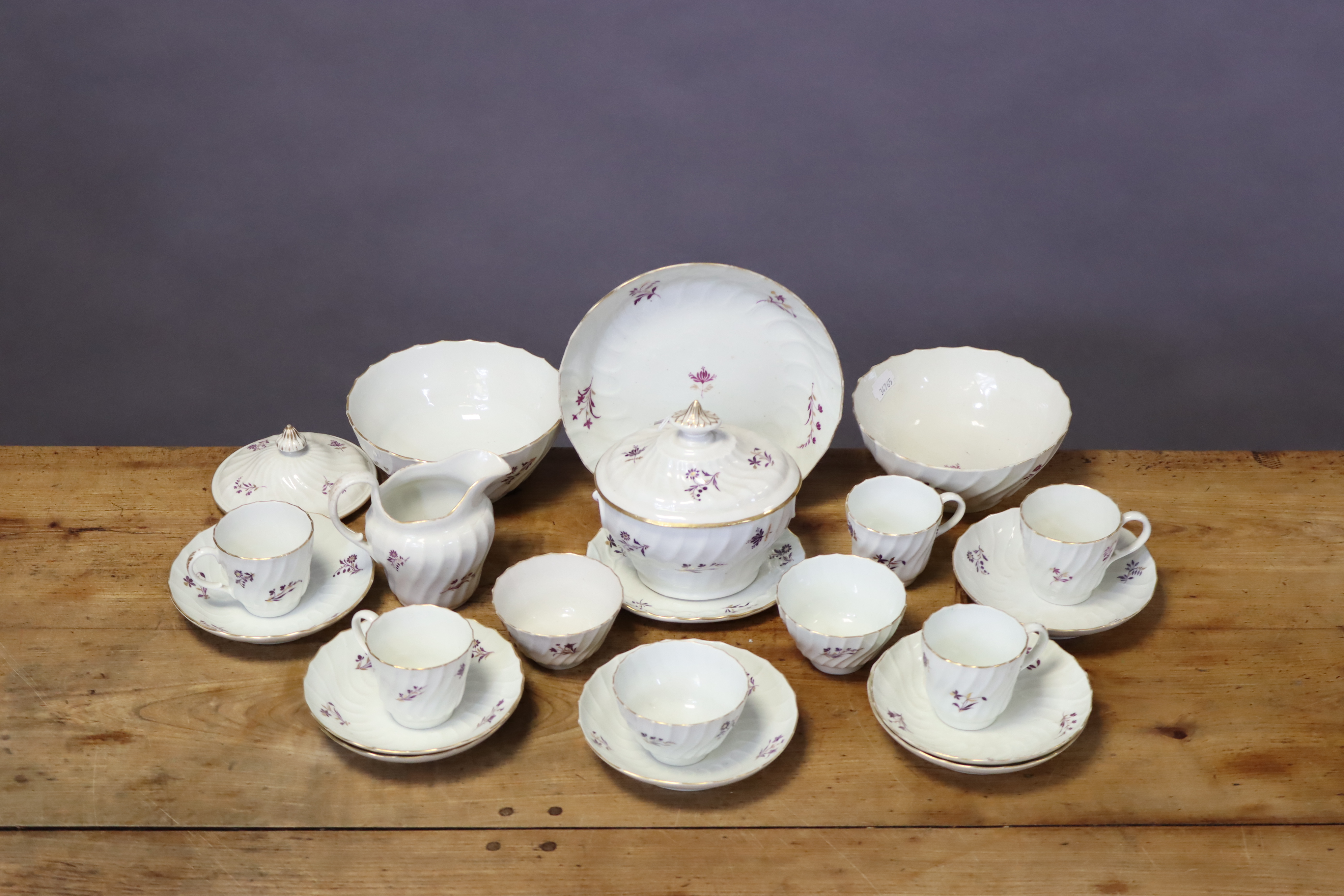 Twenty-two items of late 18th/early 19th century English porcelain tea & coffee ware of spiral - Image 3 of 6