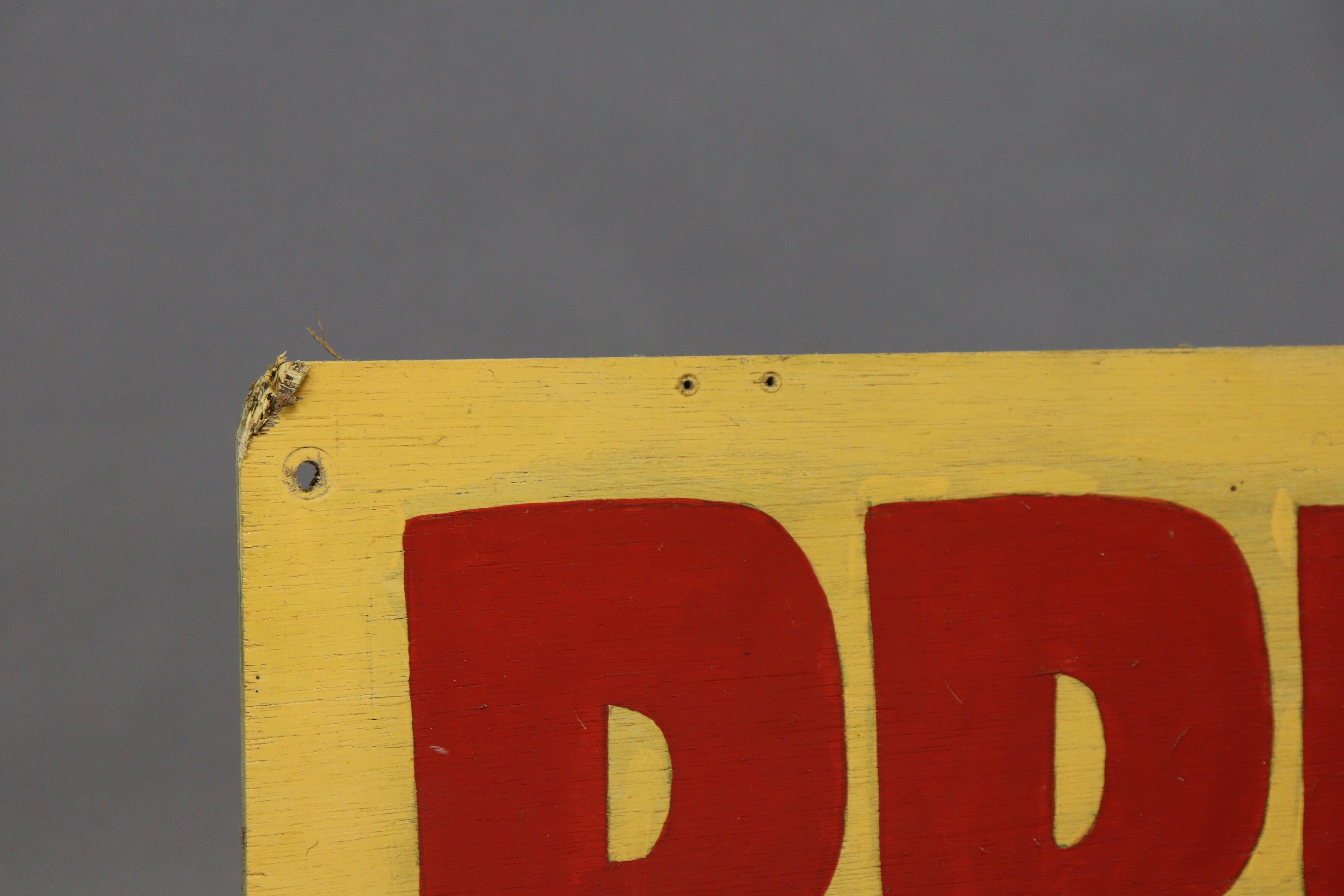 A large painted plywood recruitment sign “BRITONS, JOIN YOUR COUNTRY’S ARMY”, circa. 1980’s, 122cm x - Image 3 of 3