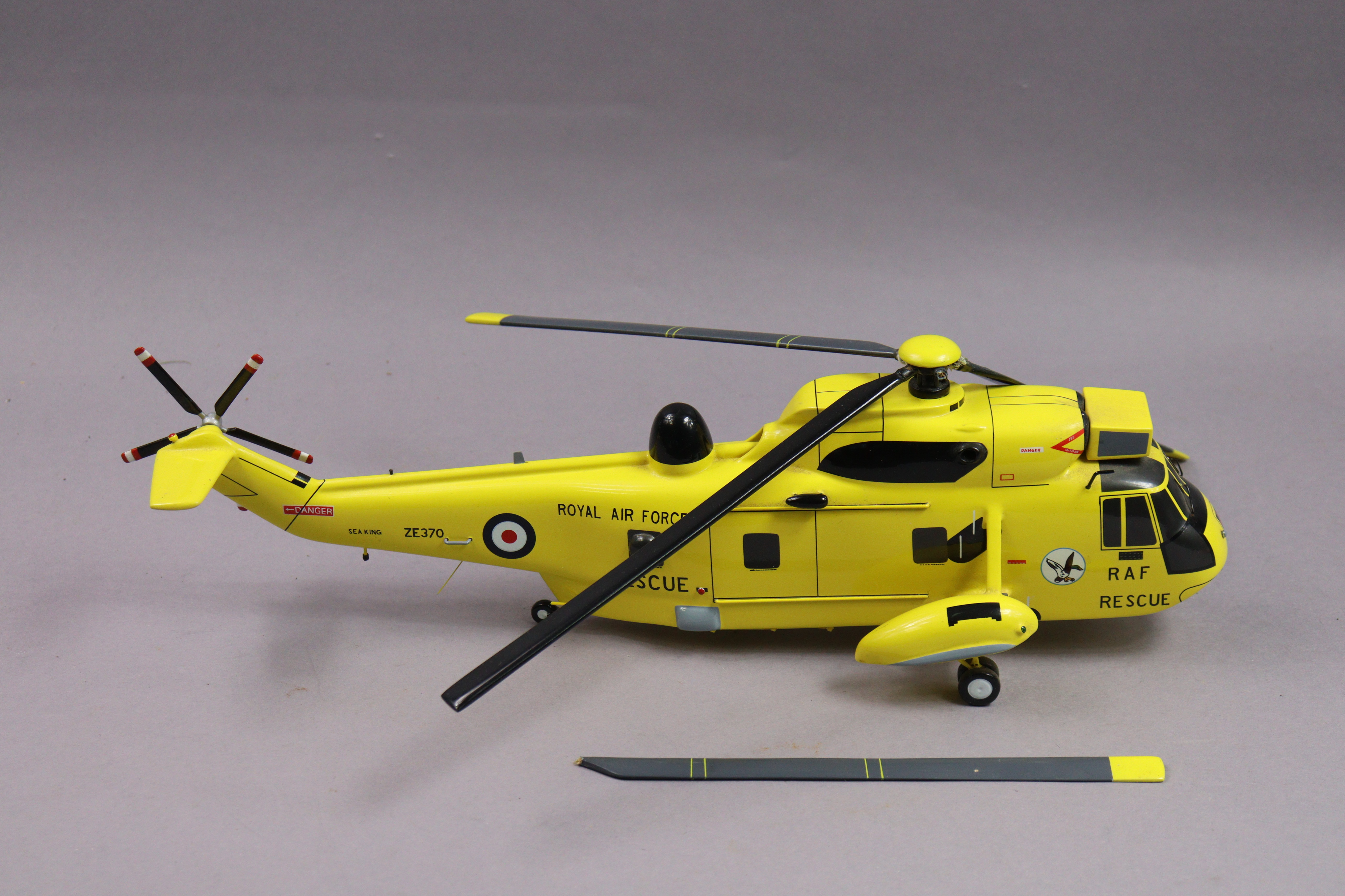 A Bravo Delta model Royal Air Force Sea King rescue helicopter (ZES70) (slight faults to rotor). - Image 2 of 3