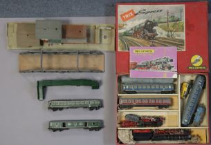 A Trix Express trainset, boxed, incomplete; & various items of rolling stock, track, etc.