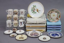 Seven various collector’s plates, all boxed; & various items of royal commemorative china.