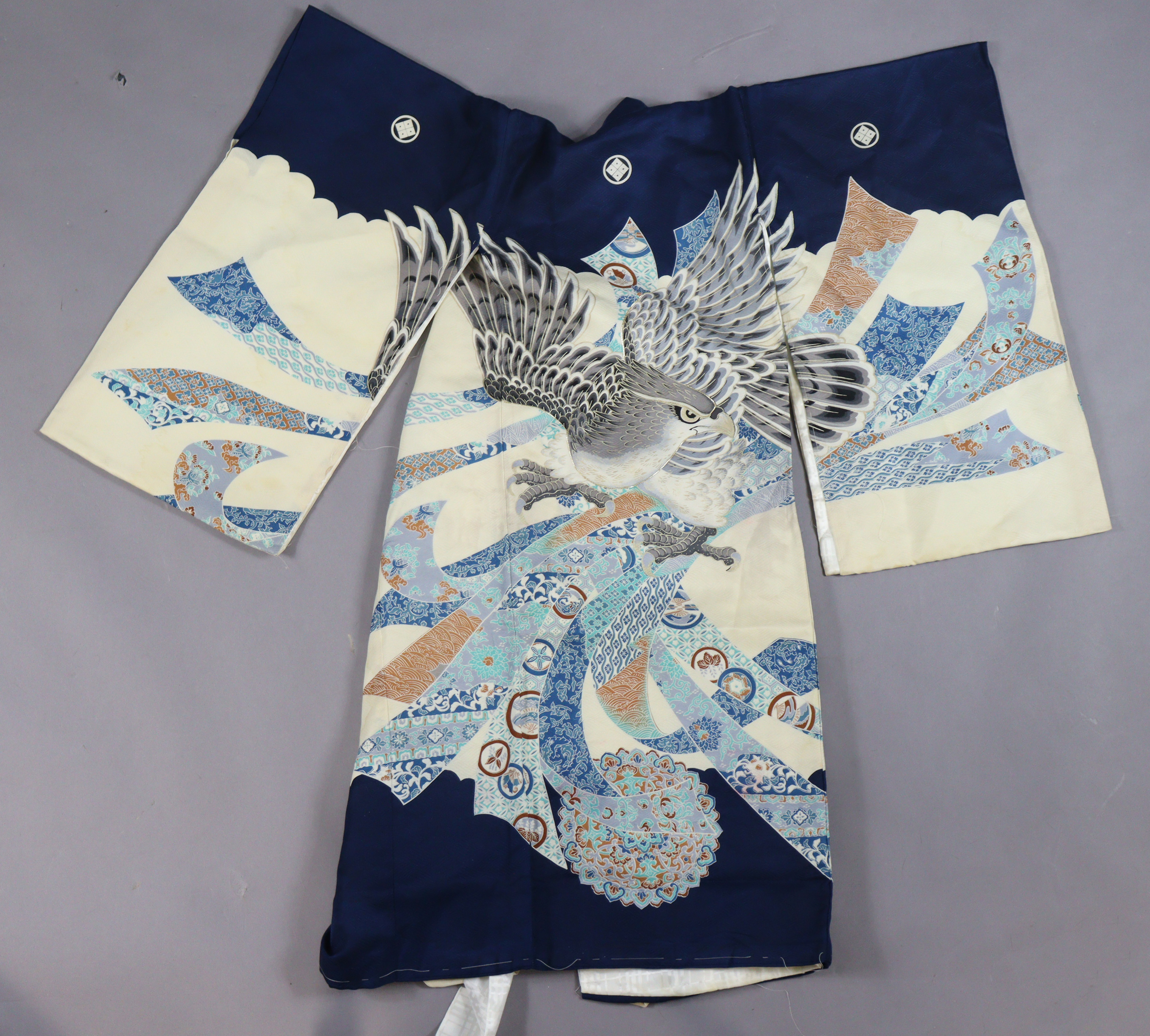 A Japanese silk-lined kimono of blue ground with multi-coloured design of an eagle to the back, with - Image 3 of 3