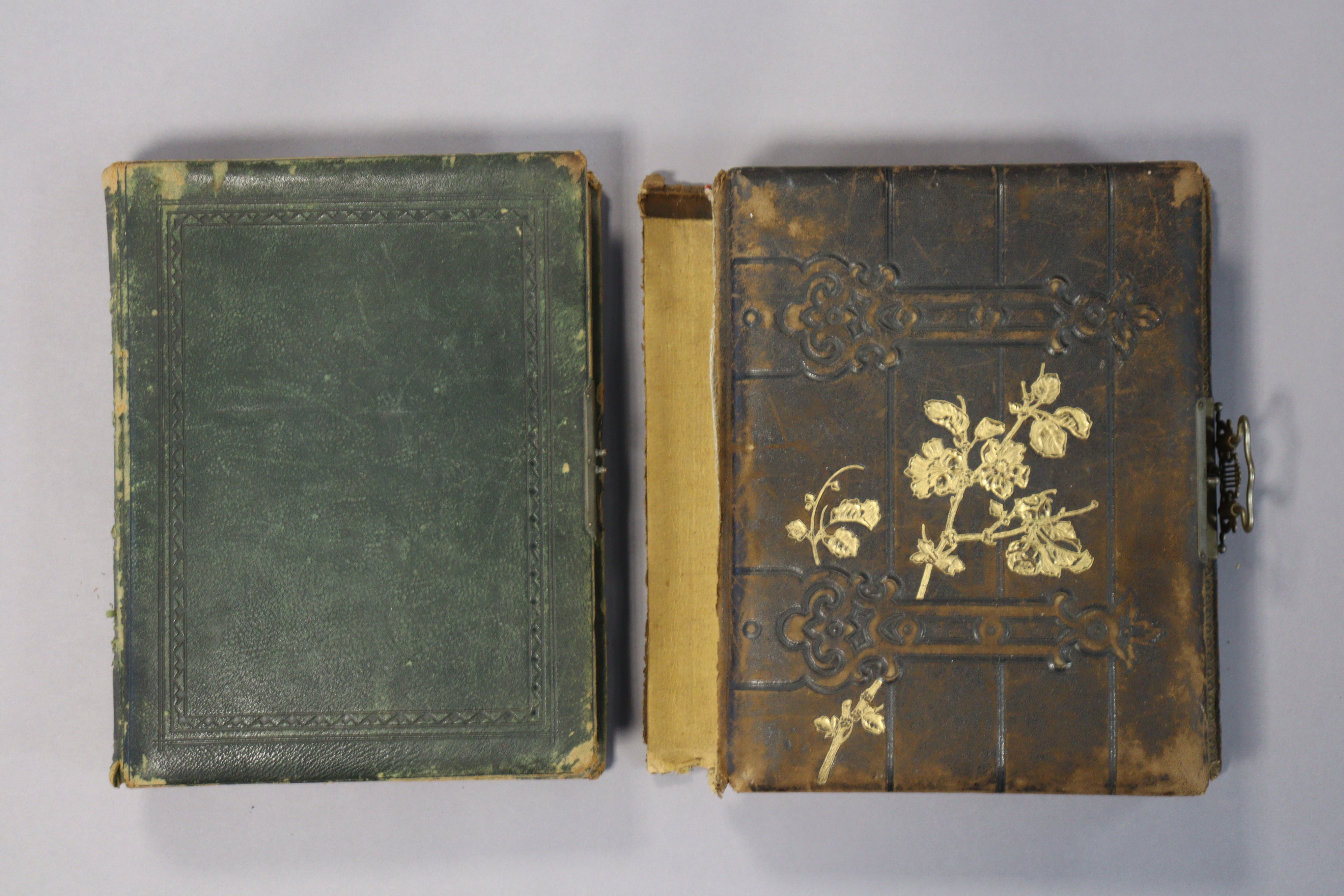 Two late 19th/early 20th century leather-bound family photograph albums containing a total of one - Image 6 of 6