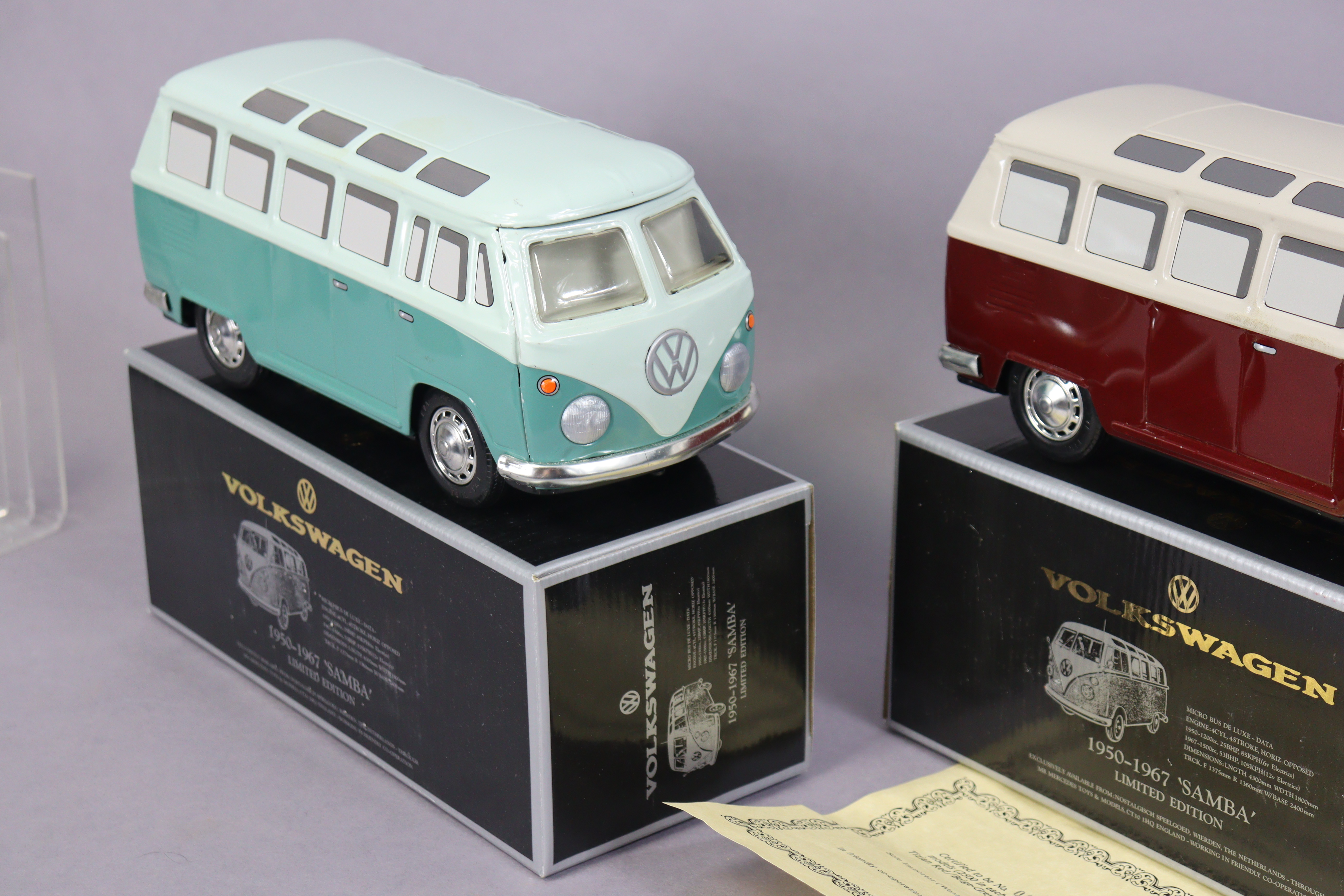 Two Ichiko Limited Edition scale model Volkswagen 1950-1967 “Samba” camper vans; both boxed. - Image 3 of 4