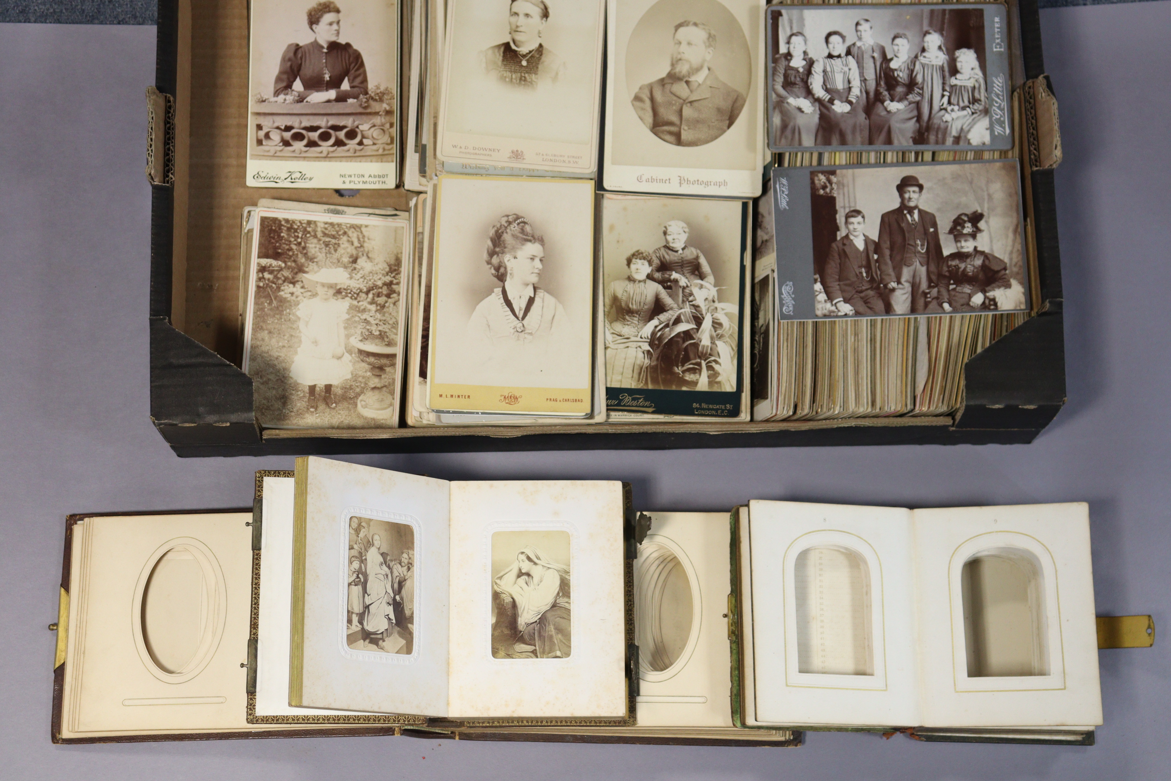 A quantity of assorted vintage carte-de-visite & cabinet cards, loose; & three small photograph - Image 2 of 3