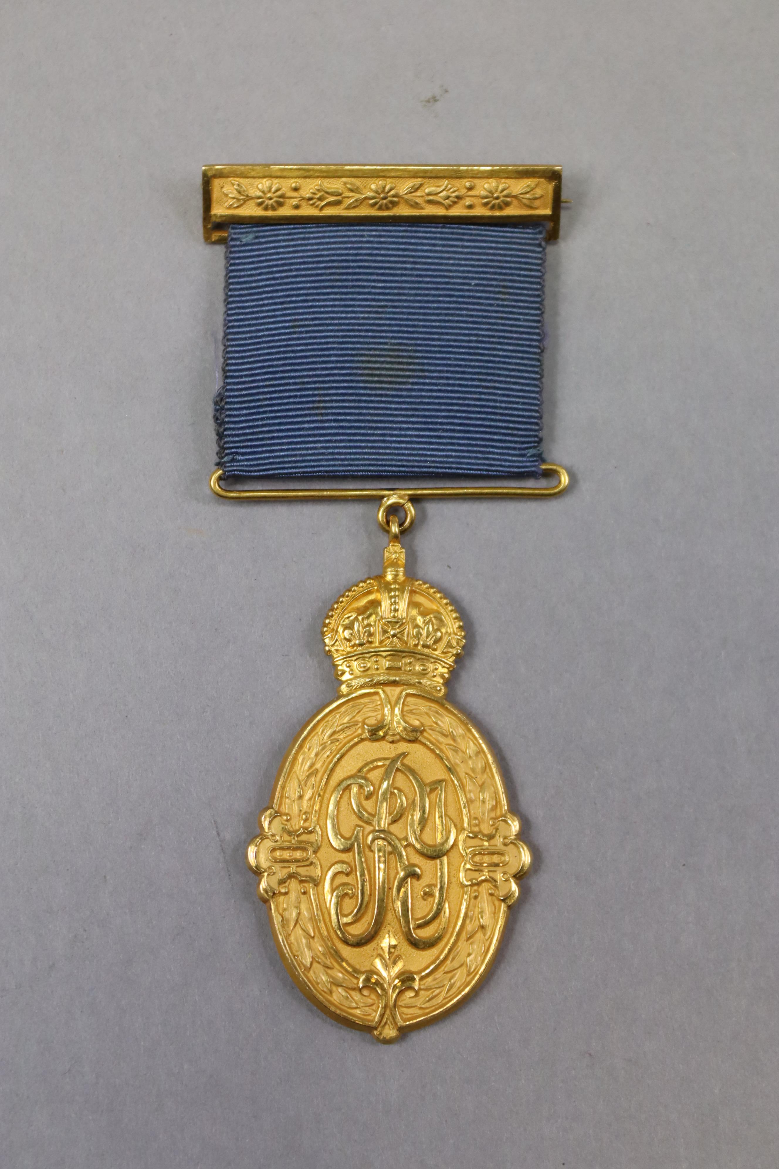 THE KAISAR-I-HIND GOLD MEDAL, 1st class, for Public Service in India, George V, mounted for wearing, - Image 3 of 4