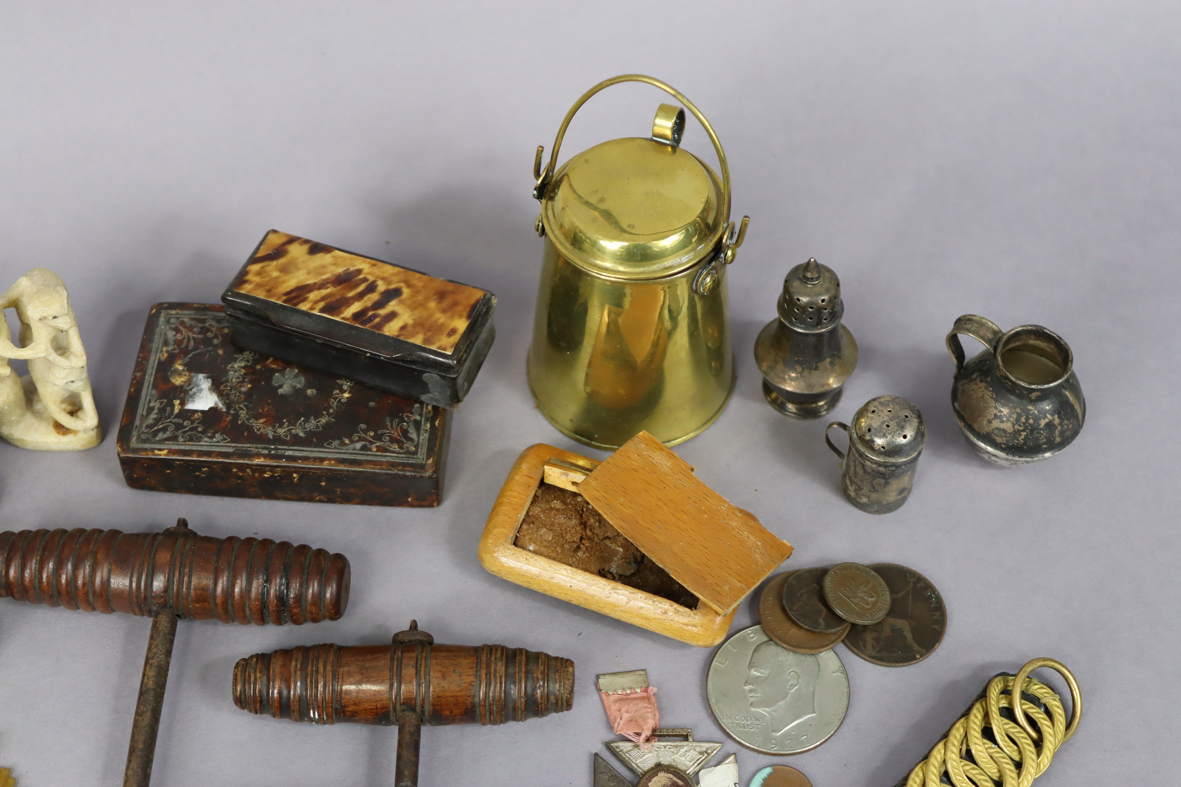 Three small silver condiments; three vintage corkscrews; three snuff boxes; & sundry other items. - Image 3 of 7