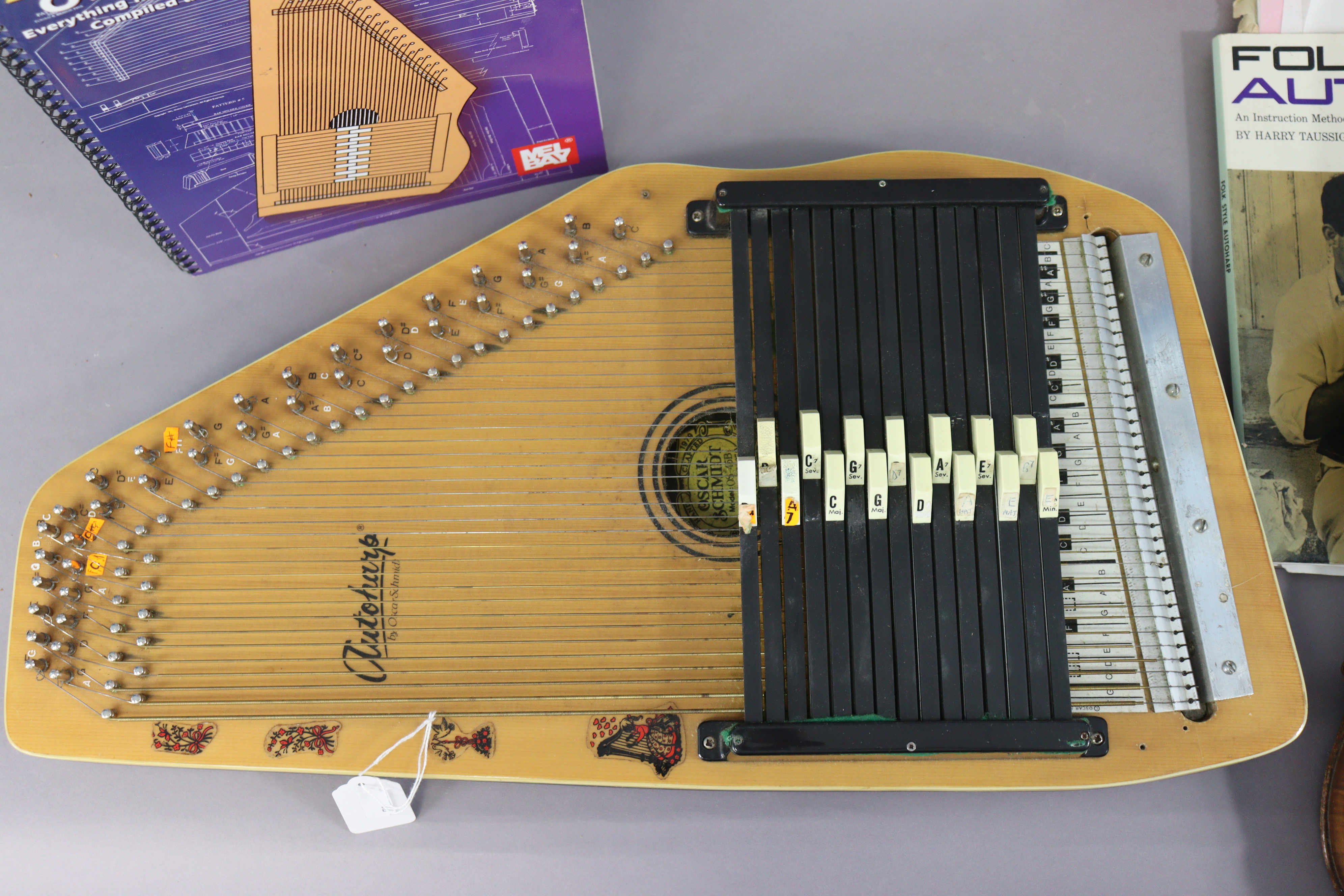 A vintage violin, 59cm long, an Oscar Schmidt autoharp, cased, and a small quantity of autoharp - Image 6 of 6