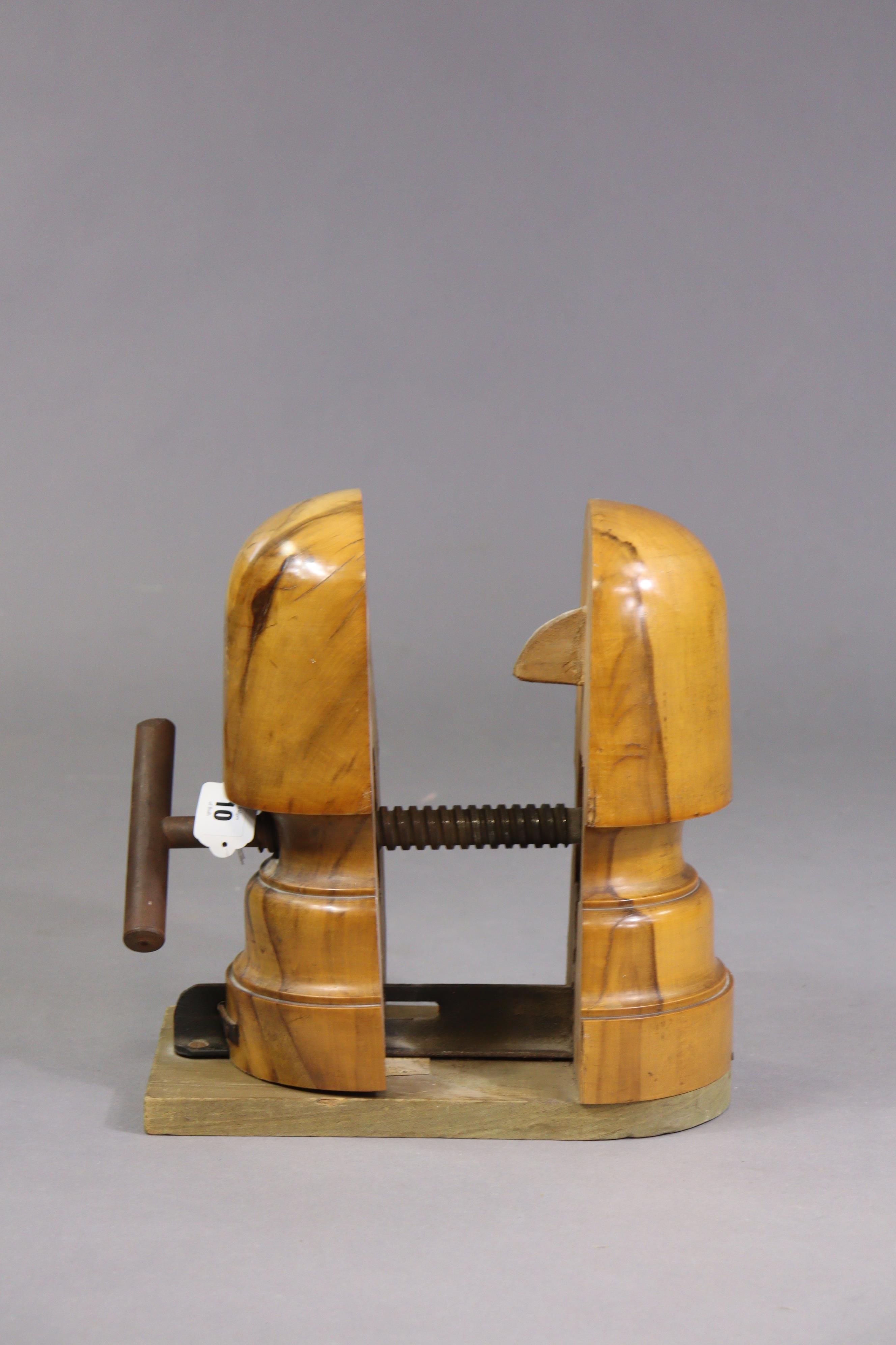 A late 19th/early 20th century milliner’s wooden adjustable hat stretcher with iron mechanism & side - Image 2 of 4