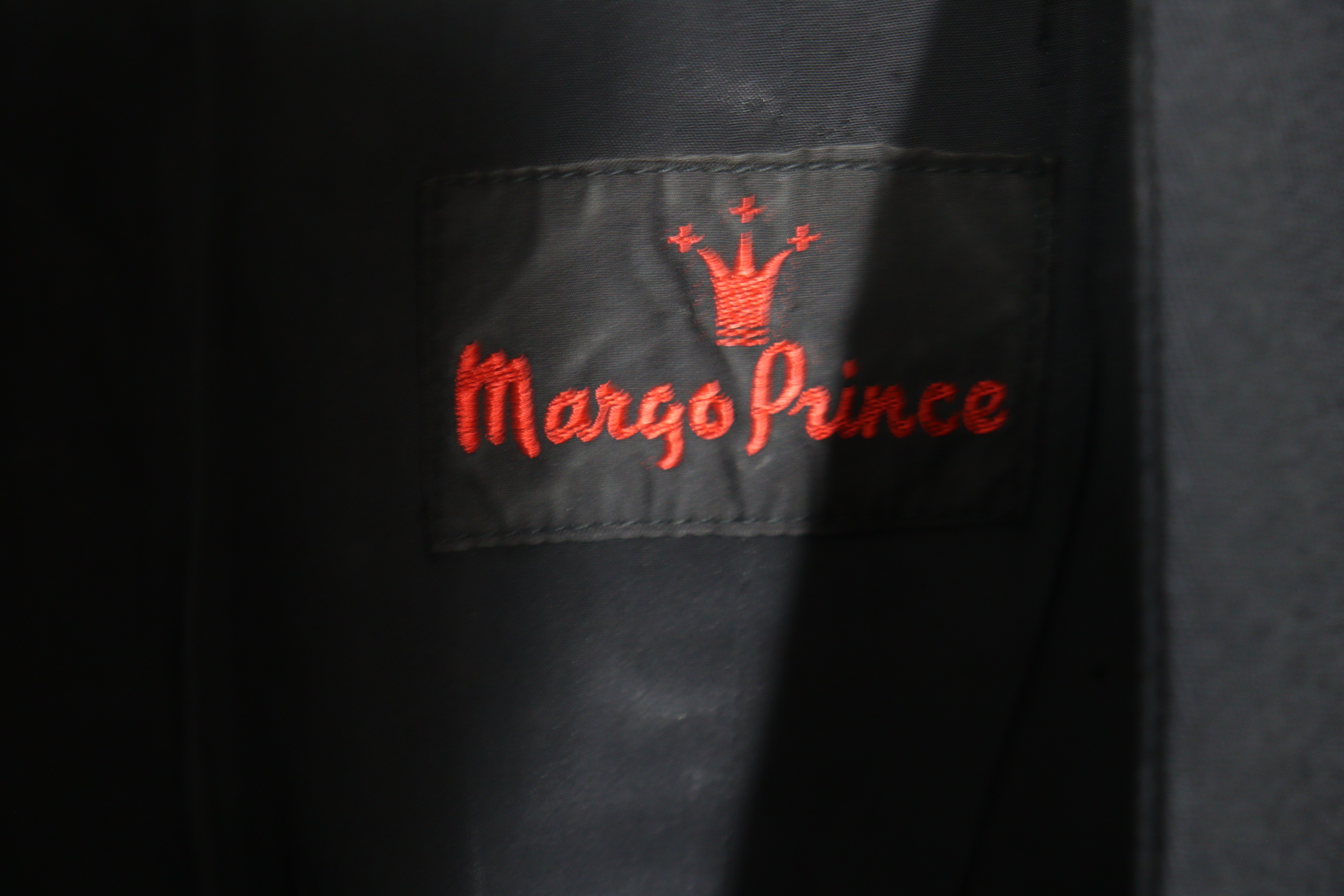 A Margo Prinz ladies’ jacket; & an Italian suede men’s jacket. - Image 3 of 3