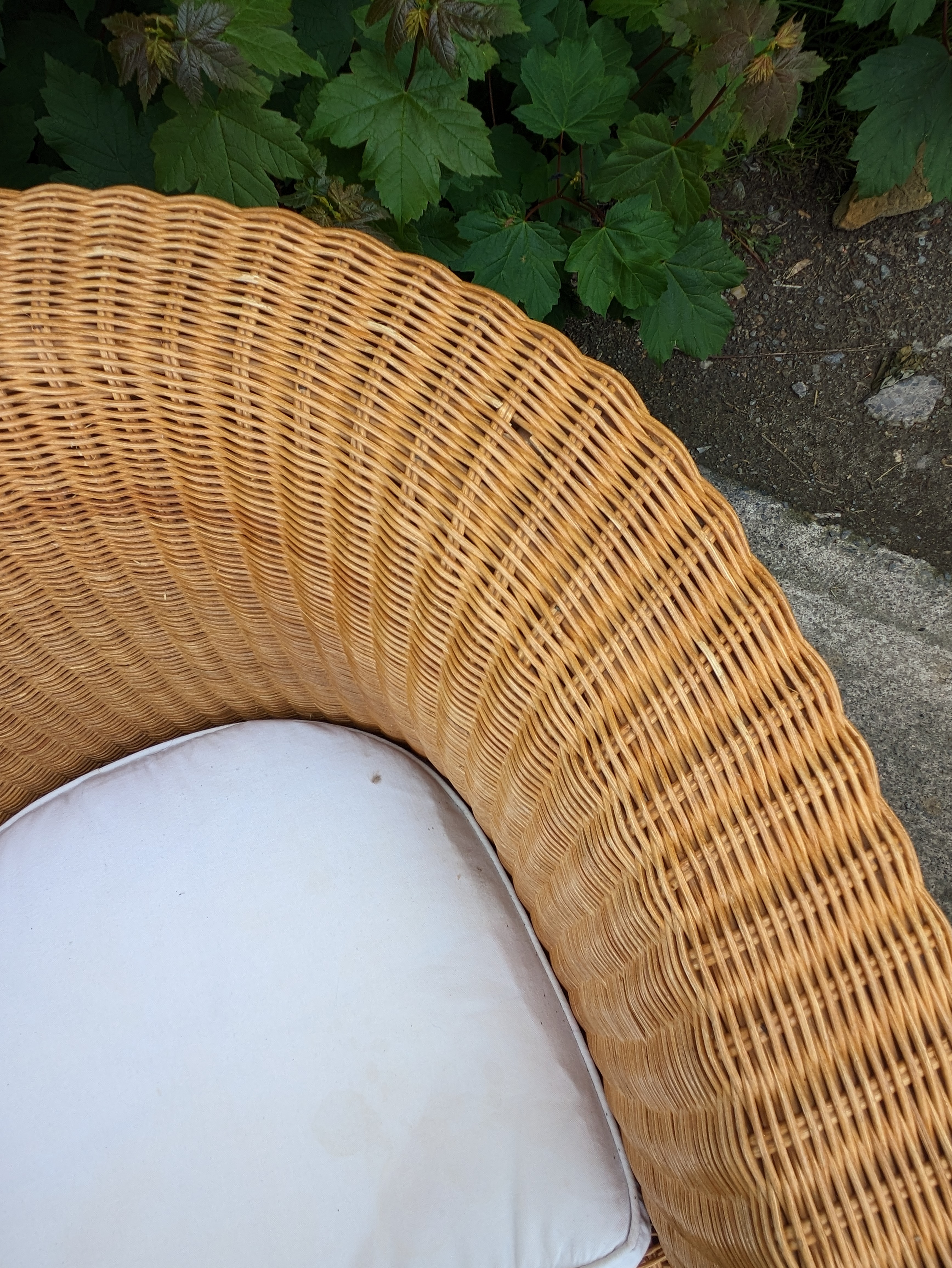 A pair of Heal’s tub-shaped wicker conservatory chairs. - Image 10 of 14