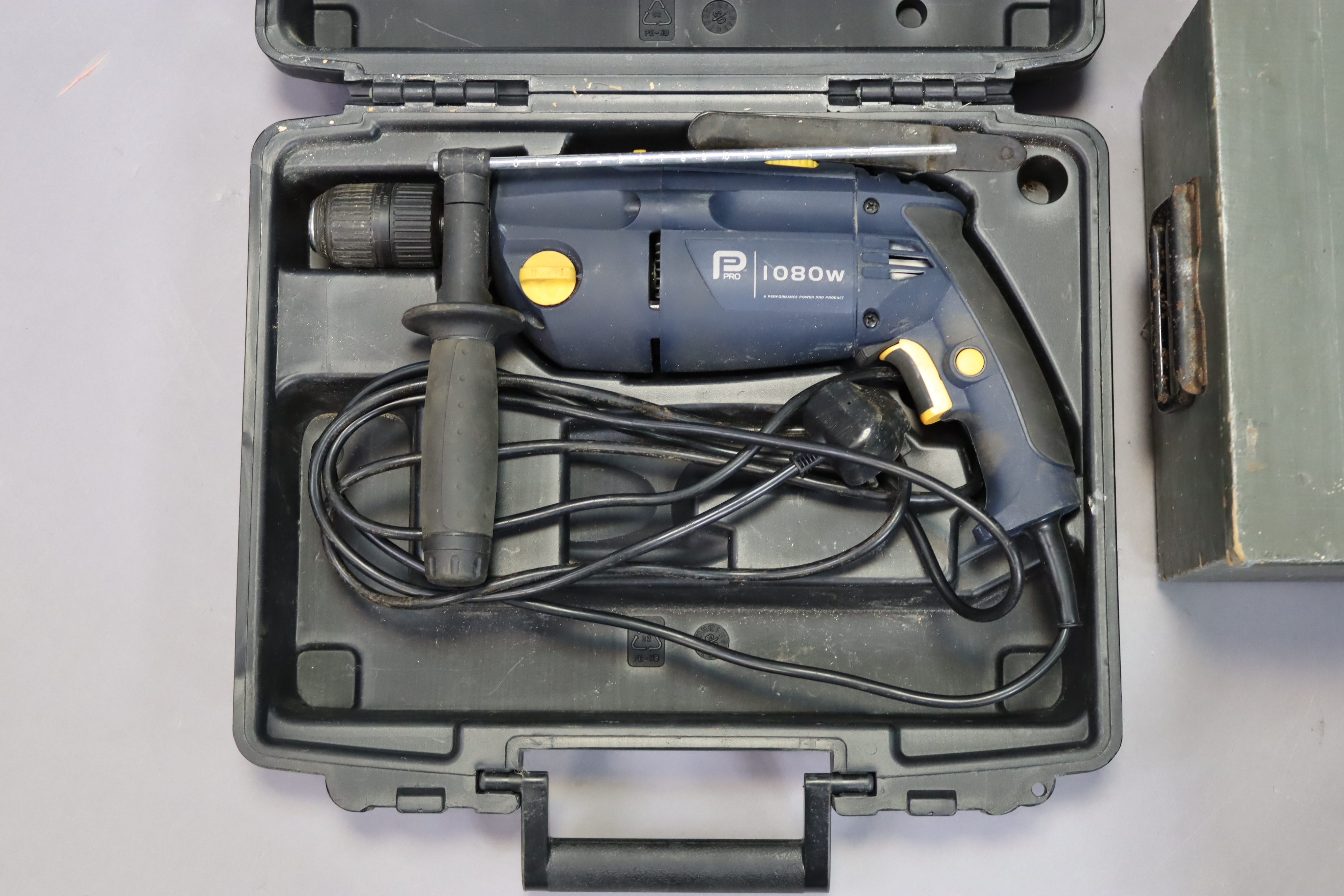 A Proset hammer drill, cased; two Bisley small counter-top chests; & six small trunks & boxes. - Bild 2 aus 3