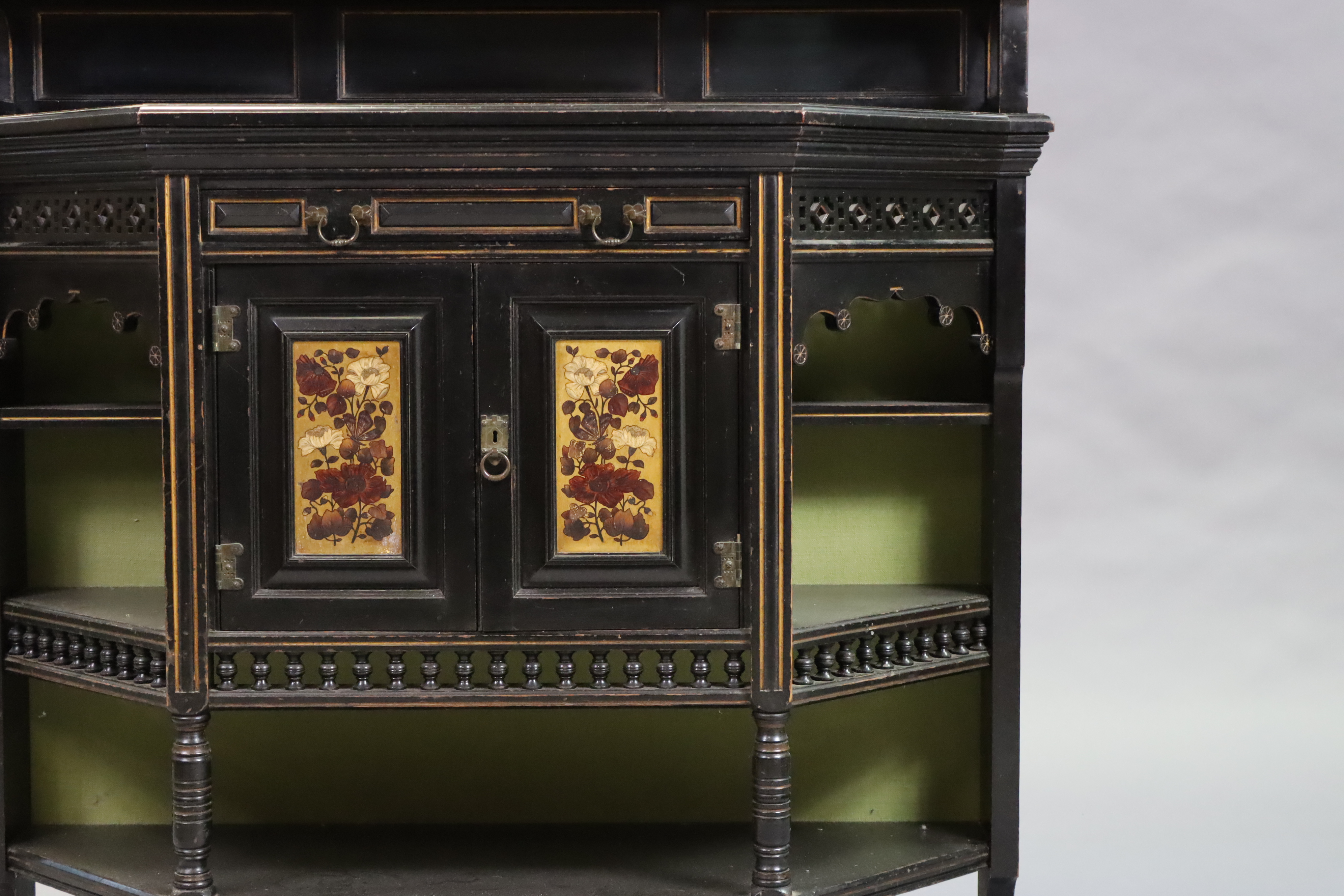 A late Victorian aesthetic-style ebonised wooden side cabinet, inset three bevelled mirror plates to - Image 6 of 6
