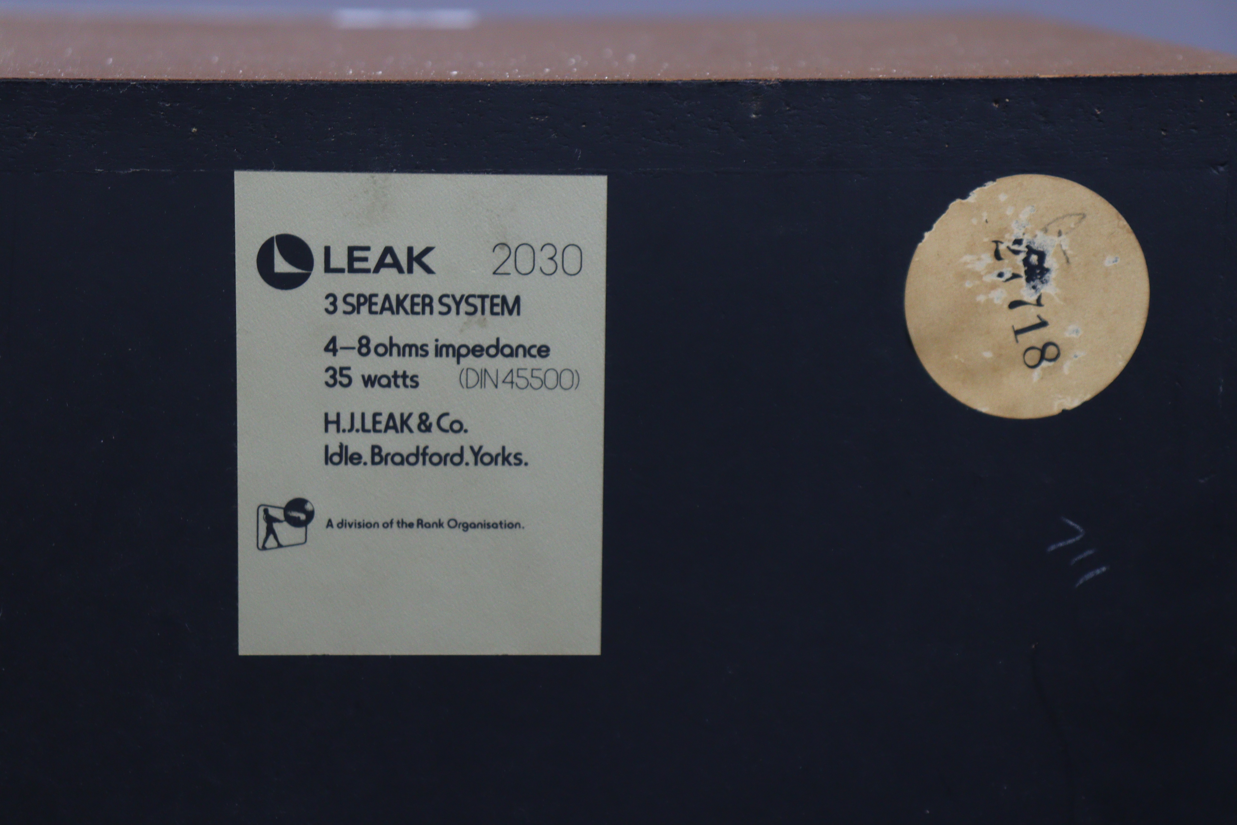 A pair of Leak hi/fi speakers (model no. 2030); approximately two hundred & fifty various LP records - Image 5 of 7
