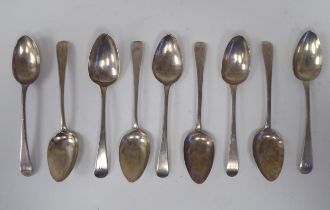 Nine silver Old English pattern dessert spoons  mixed marks