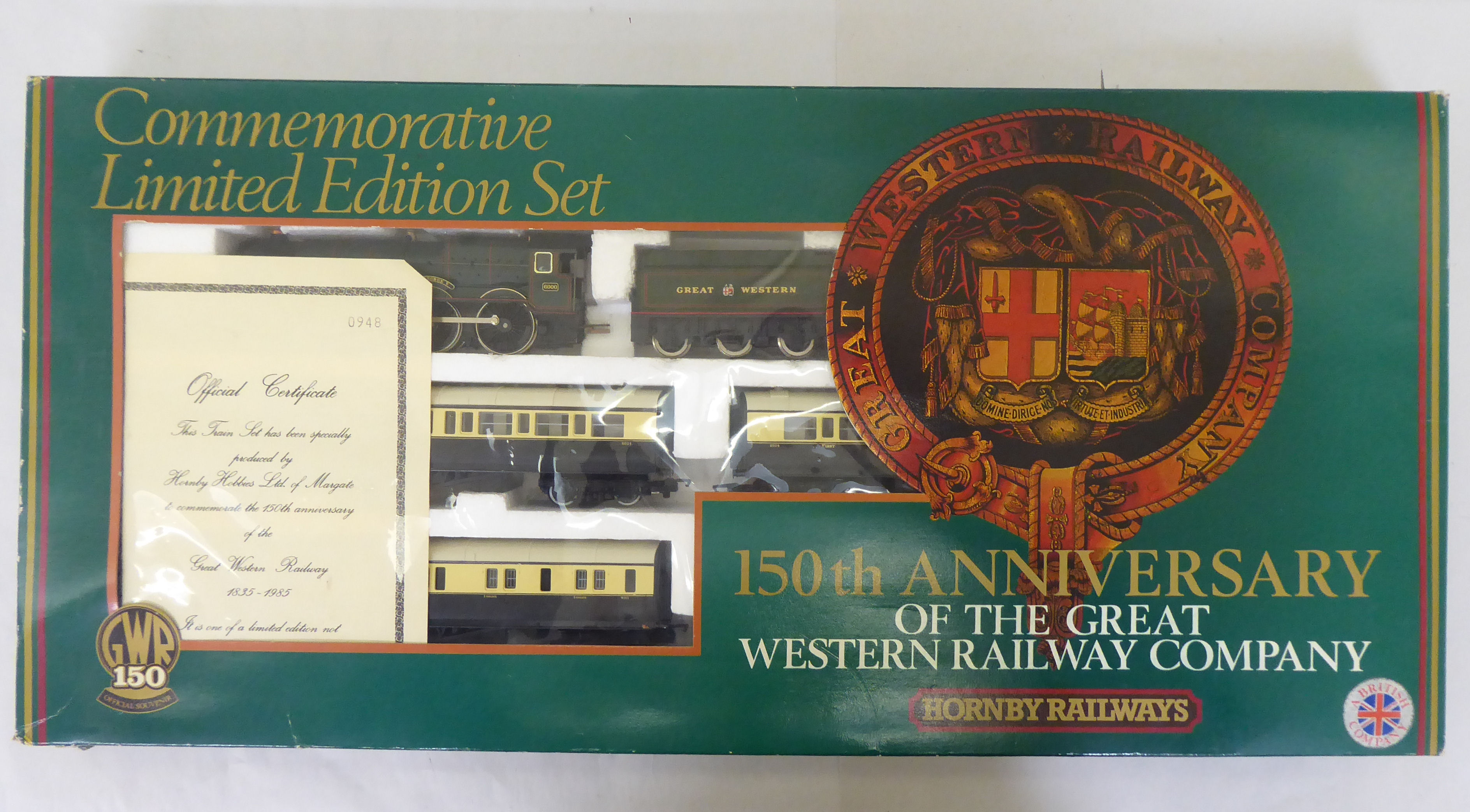 A collection of 00 gauge model locomotives, carriages, tenders and track accessories; and other - Image 7 of 25